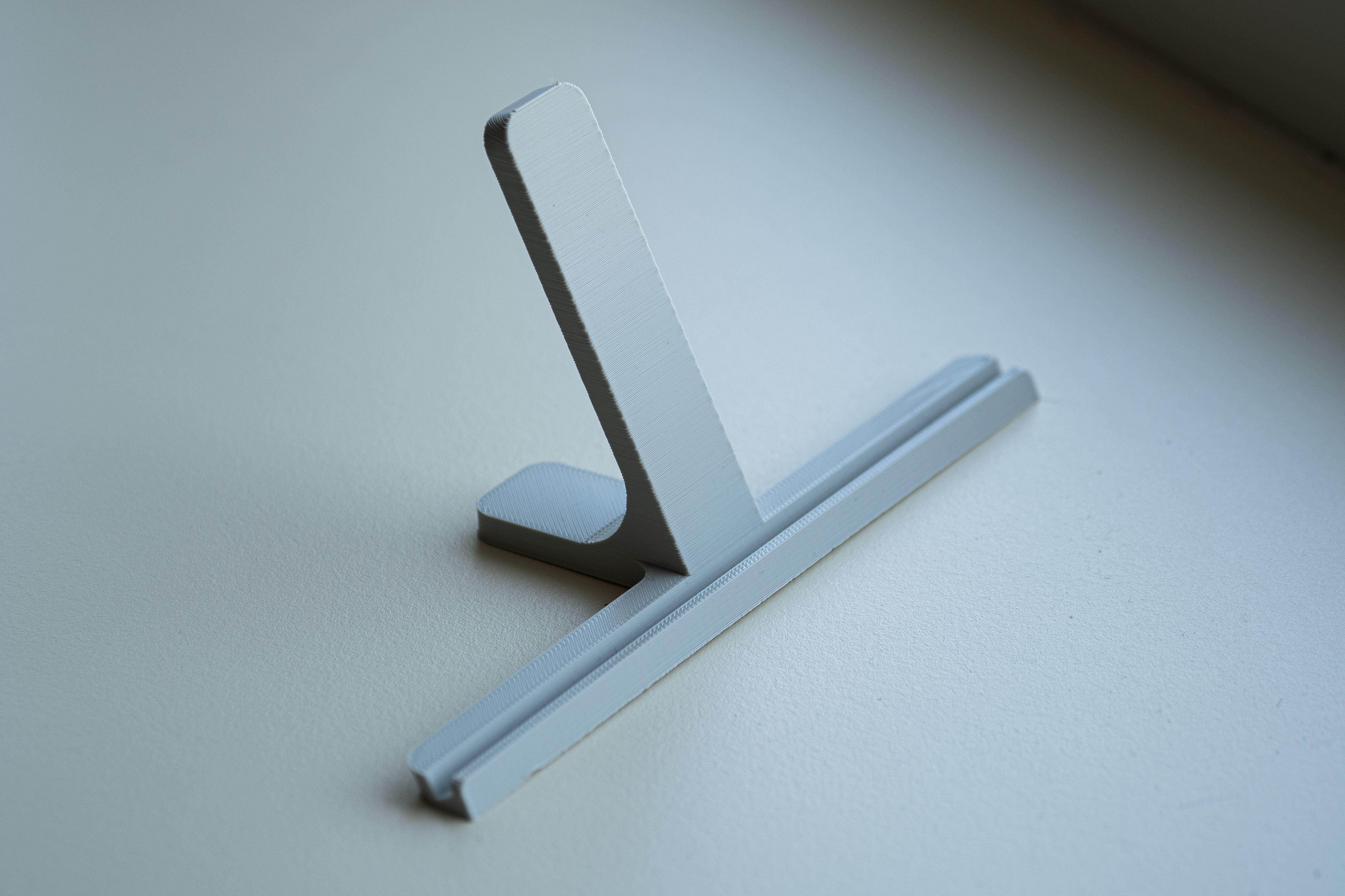 Parametric photo stand