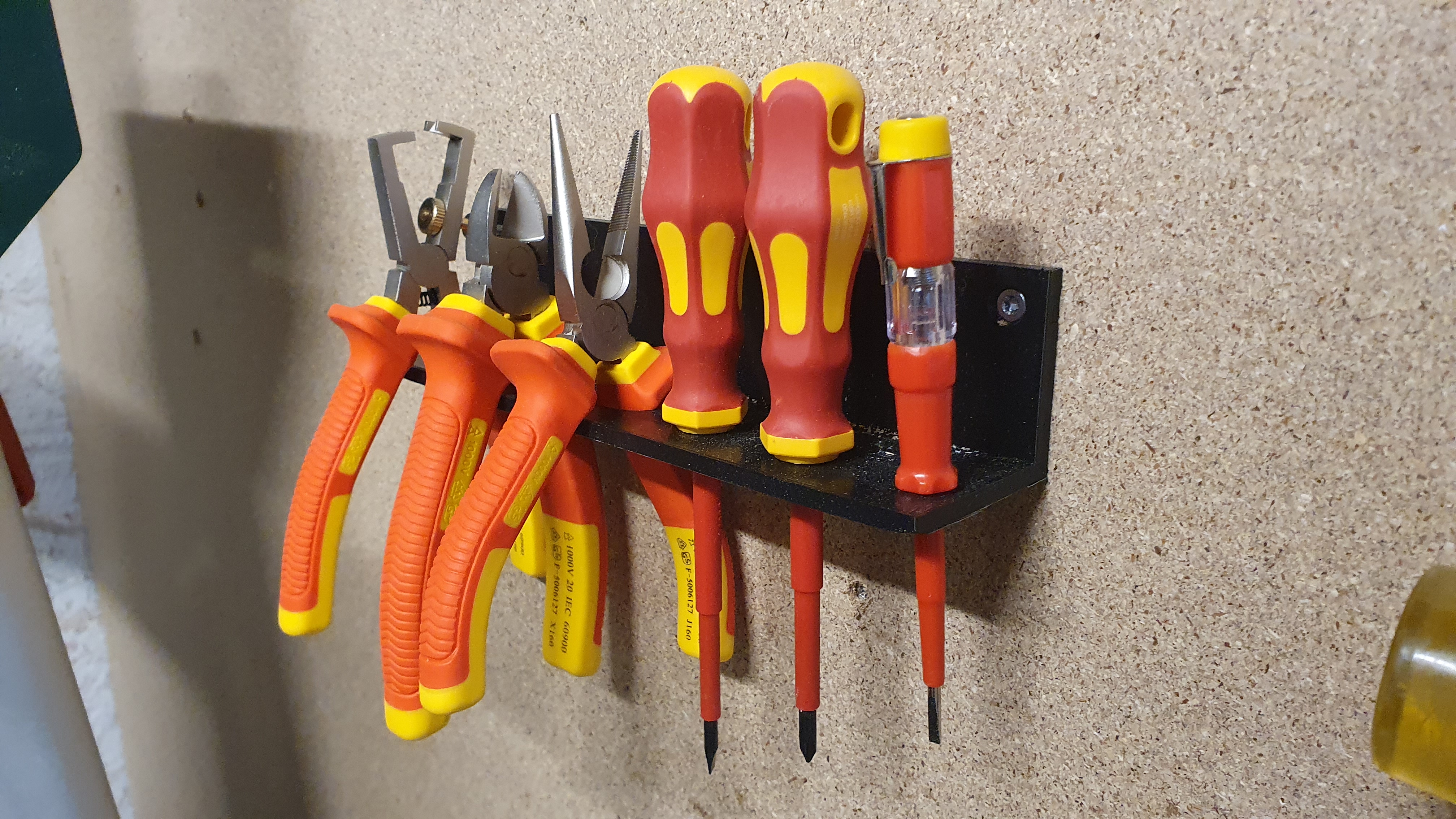 Hanger for electrical tools