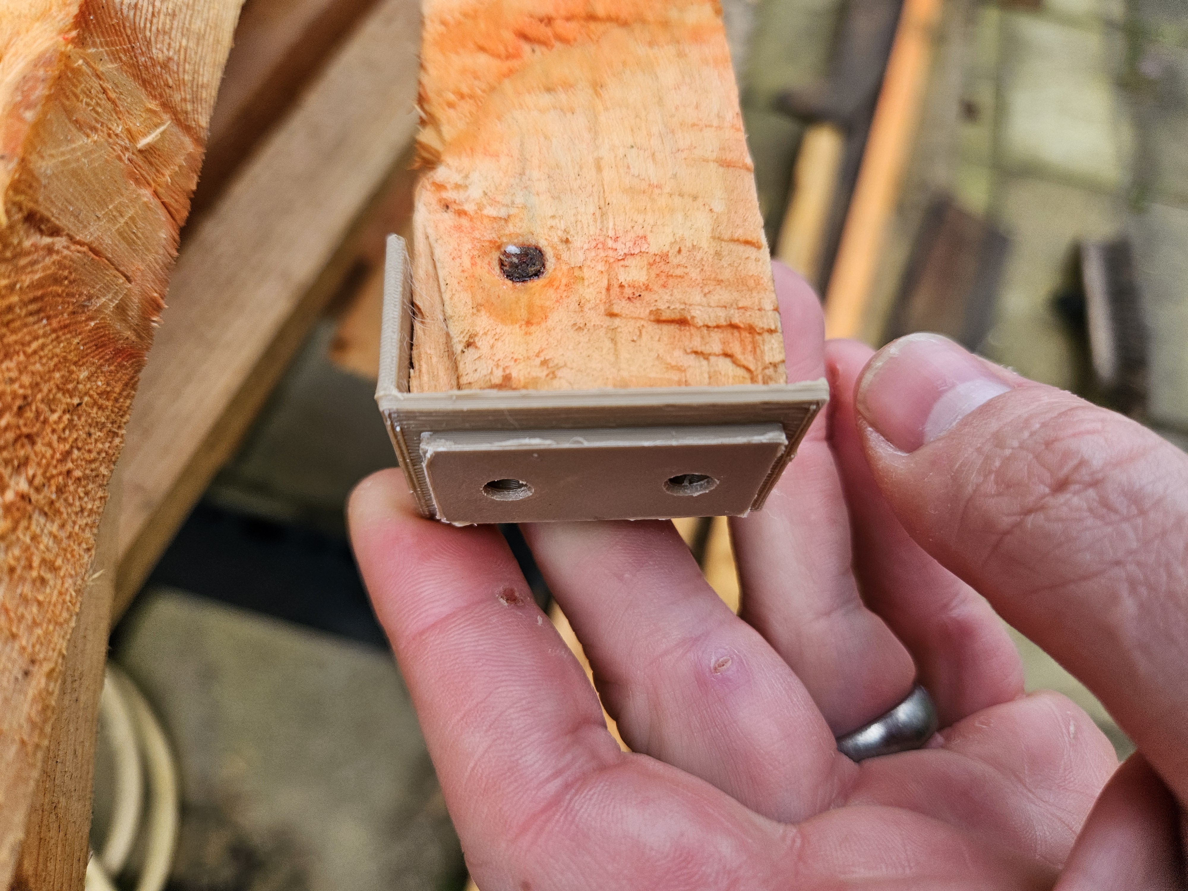 Wooden Batten profile for drilling holes
