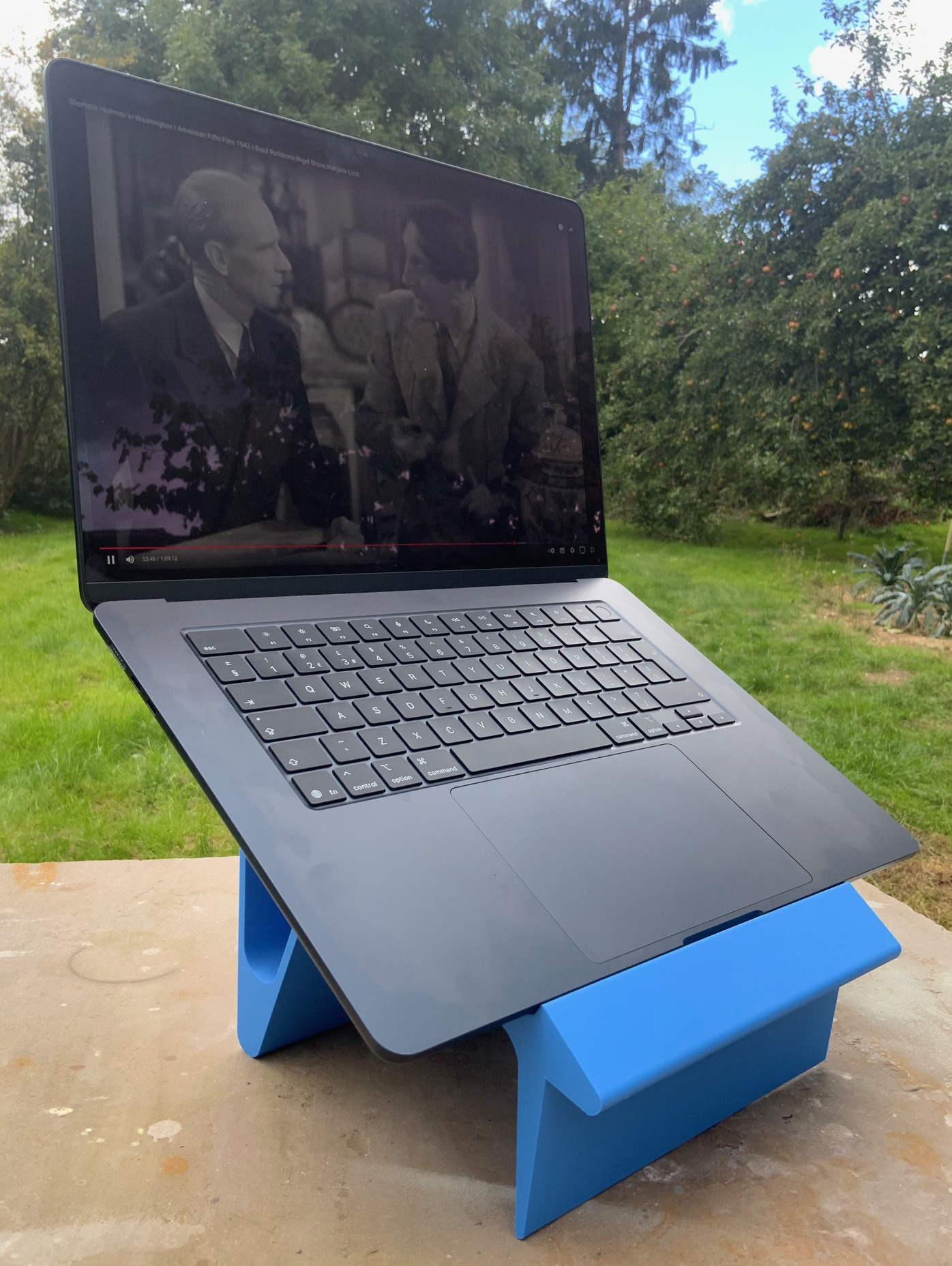 laptop stand