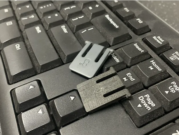 Logitech Keyboard - Leg