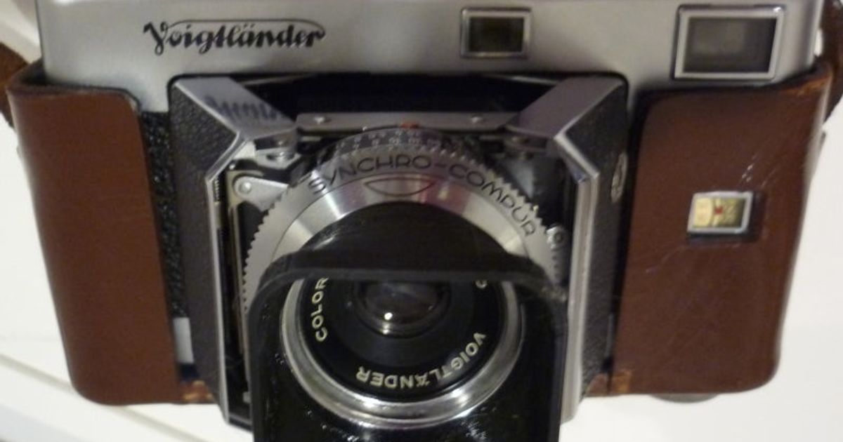 Voigtlander Vitessa Lenshood by titrisol | Download free STL