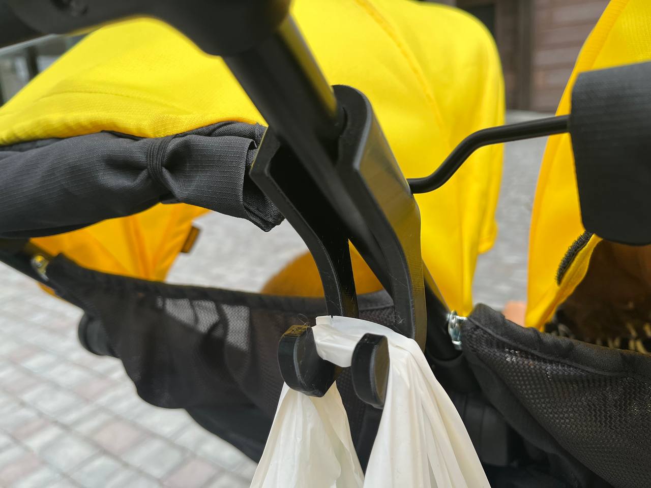 Miniatura 2 do modelo 3D Nano Duo Stroller Hook