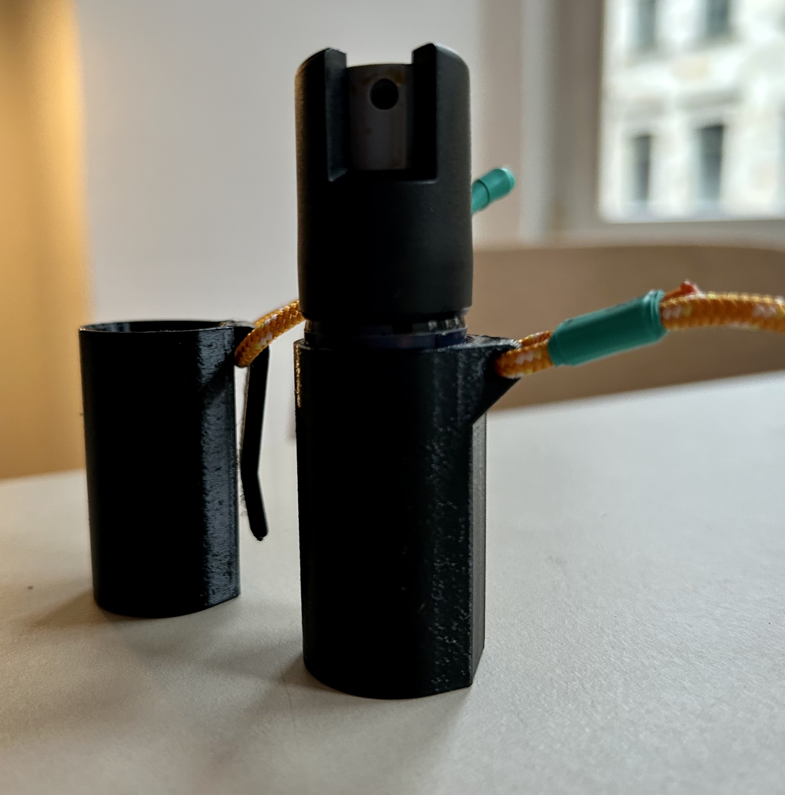 Holster for Walther ProSecure Pocket Pepper Spray by Ettil Vrye