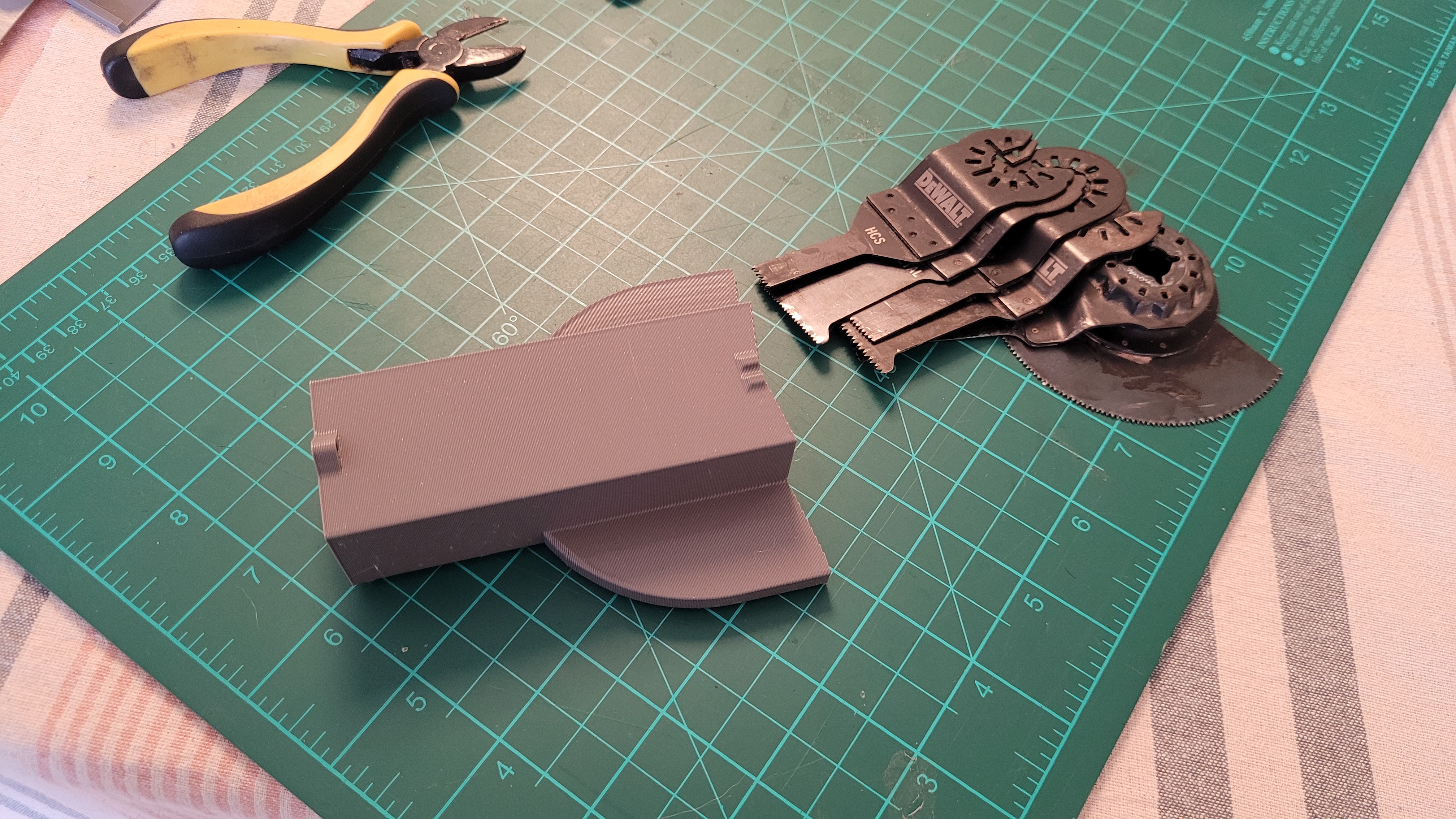 Holder for Oscillating Multi-Tool blades