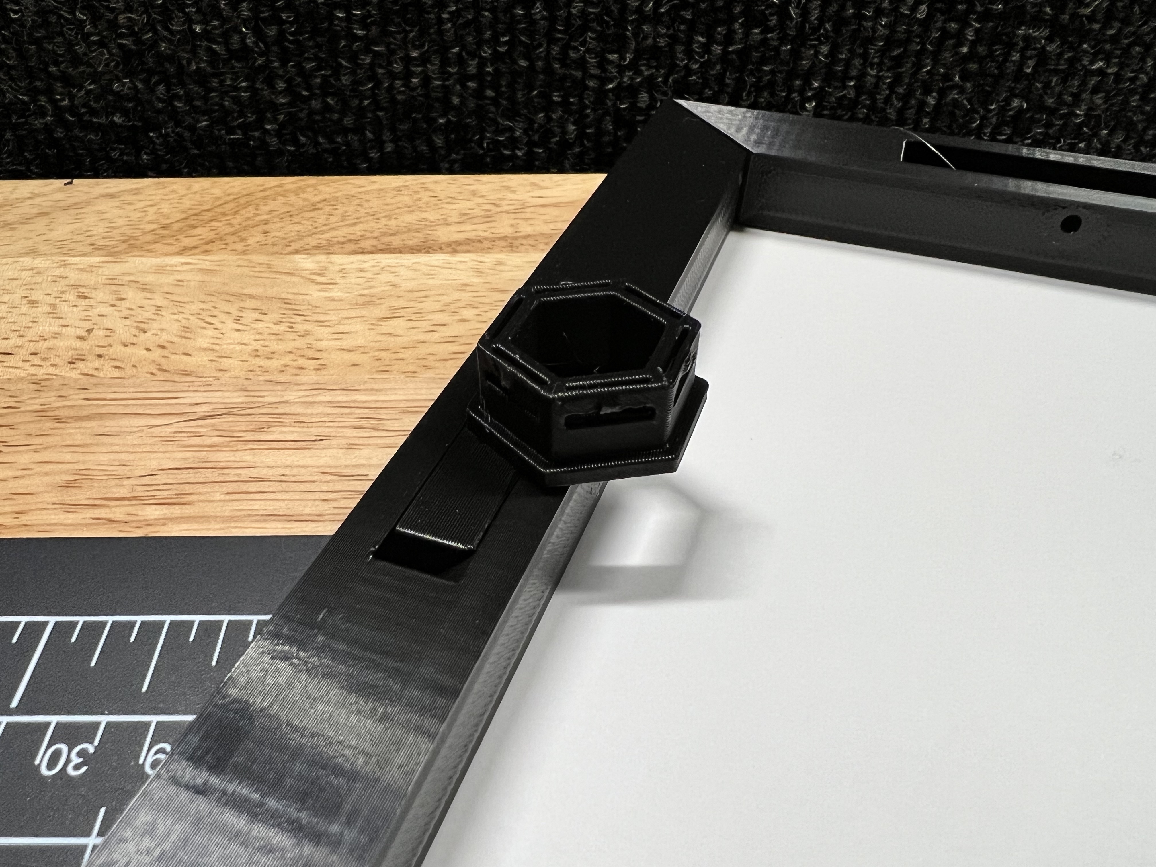 Miniatura 2 do modelo 3D Picture frame hook
