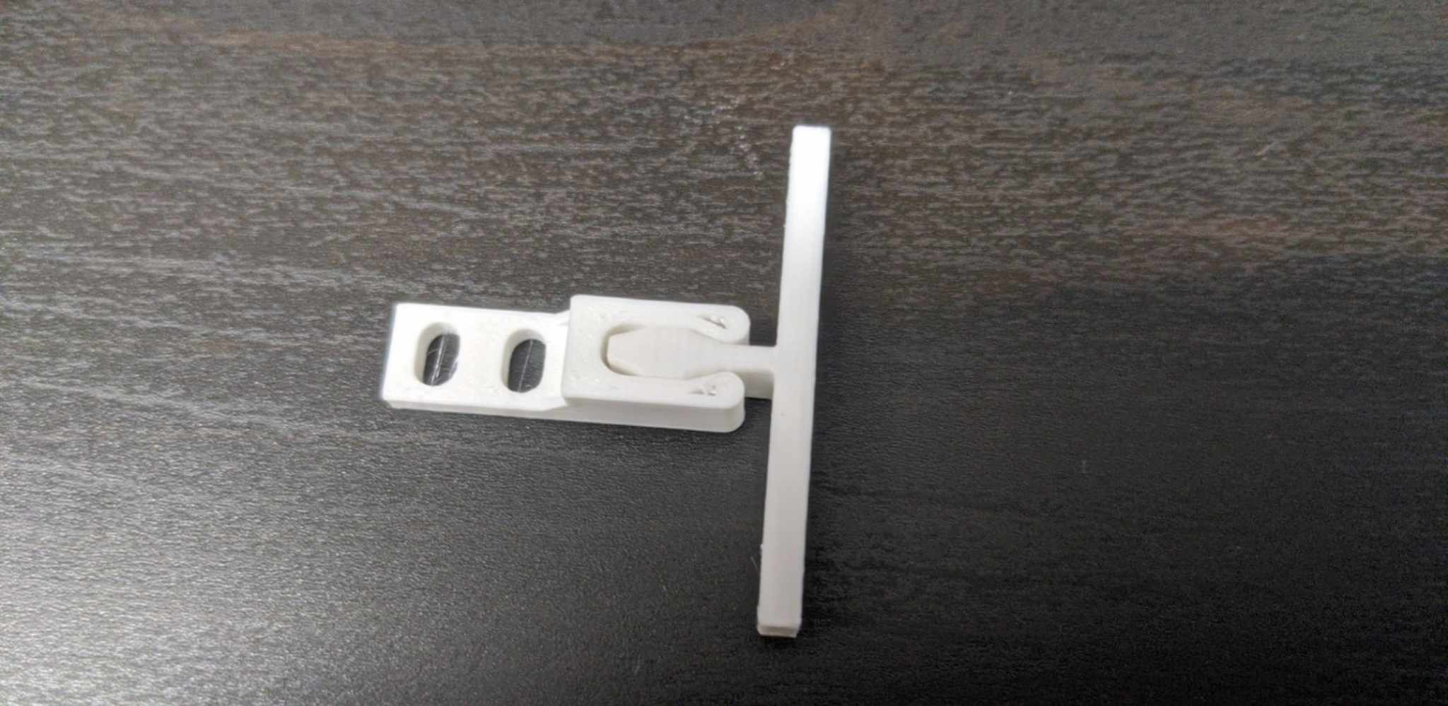 Door Latch Clip Plastic by CrazyRonny Download free STL model