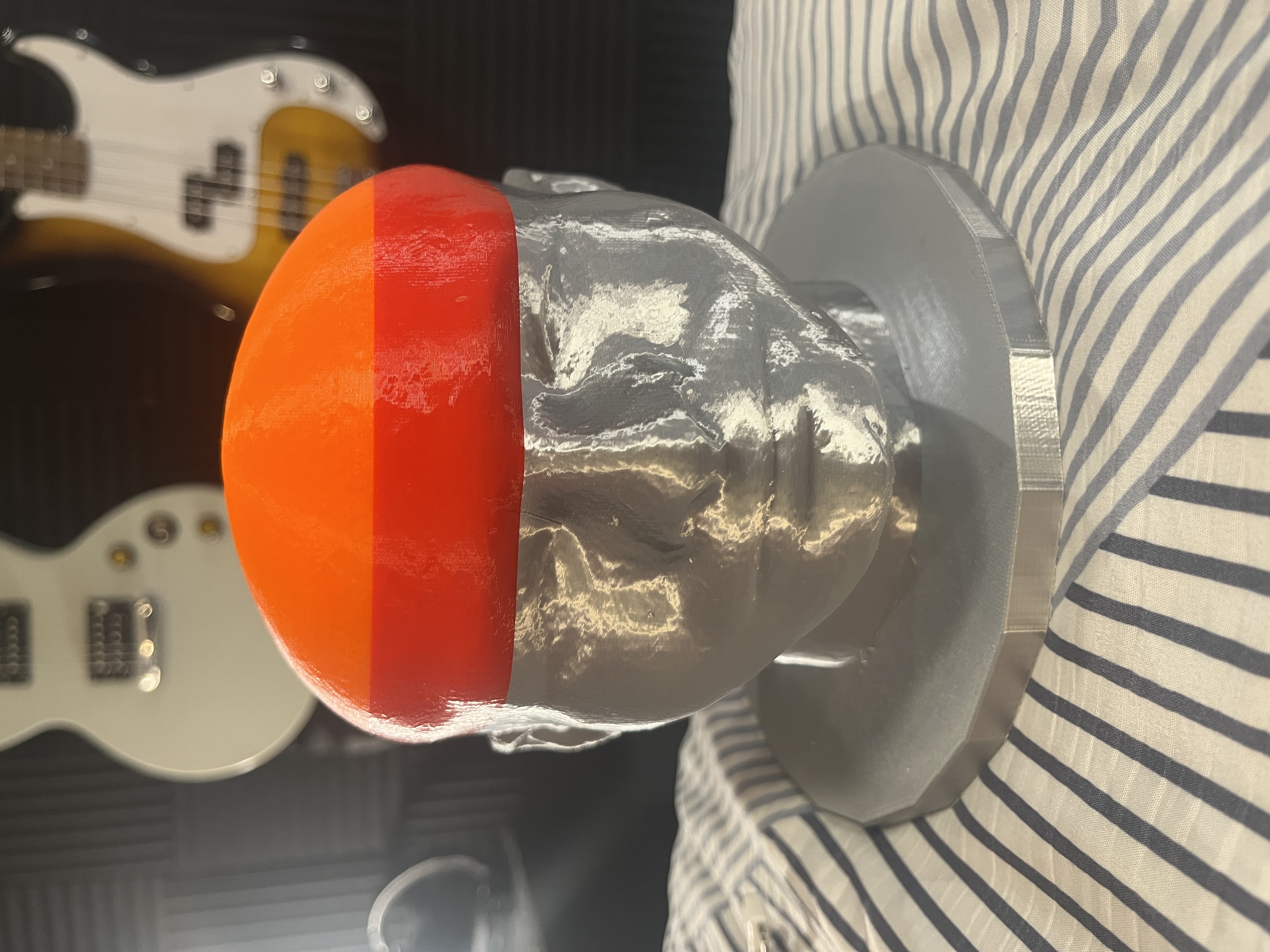 helmet/hat holder