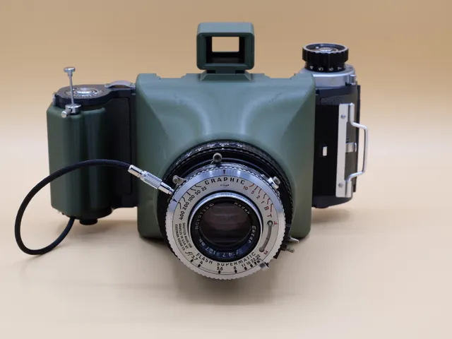 Ligero69 E-127 Body for Ektar 127mm f/4.7 + Mamiya Press Roll Film Backs