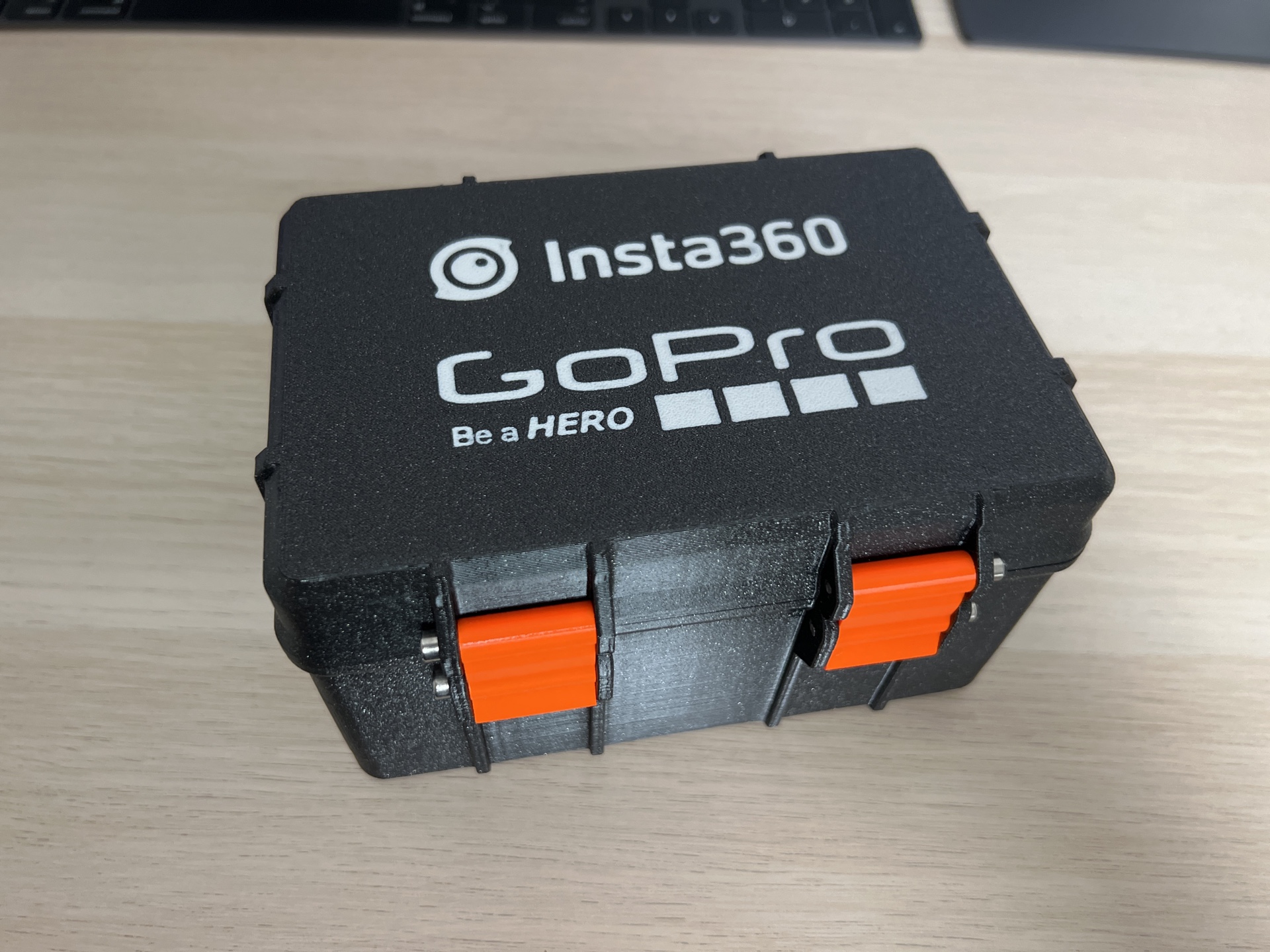 Rugged Box for Insta360 One R & GoPro Hero 5 Session