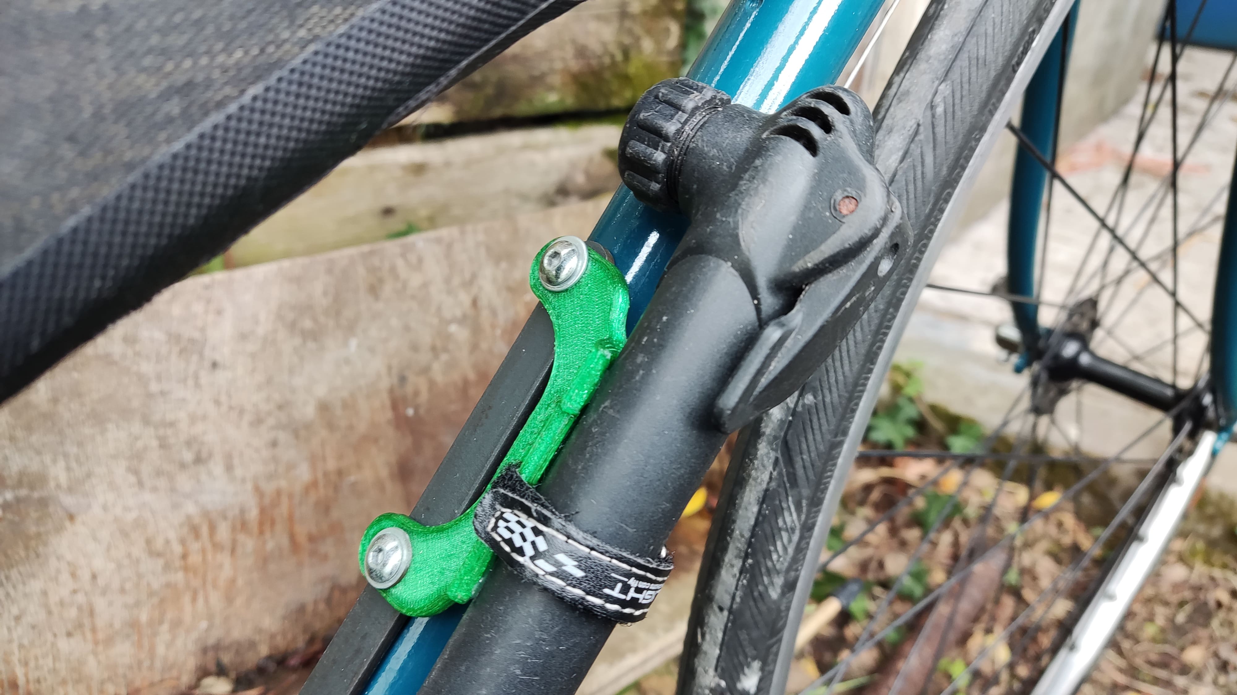 Bike pump holder online