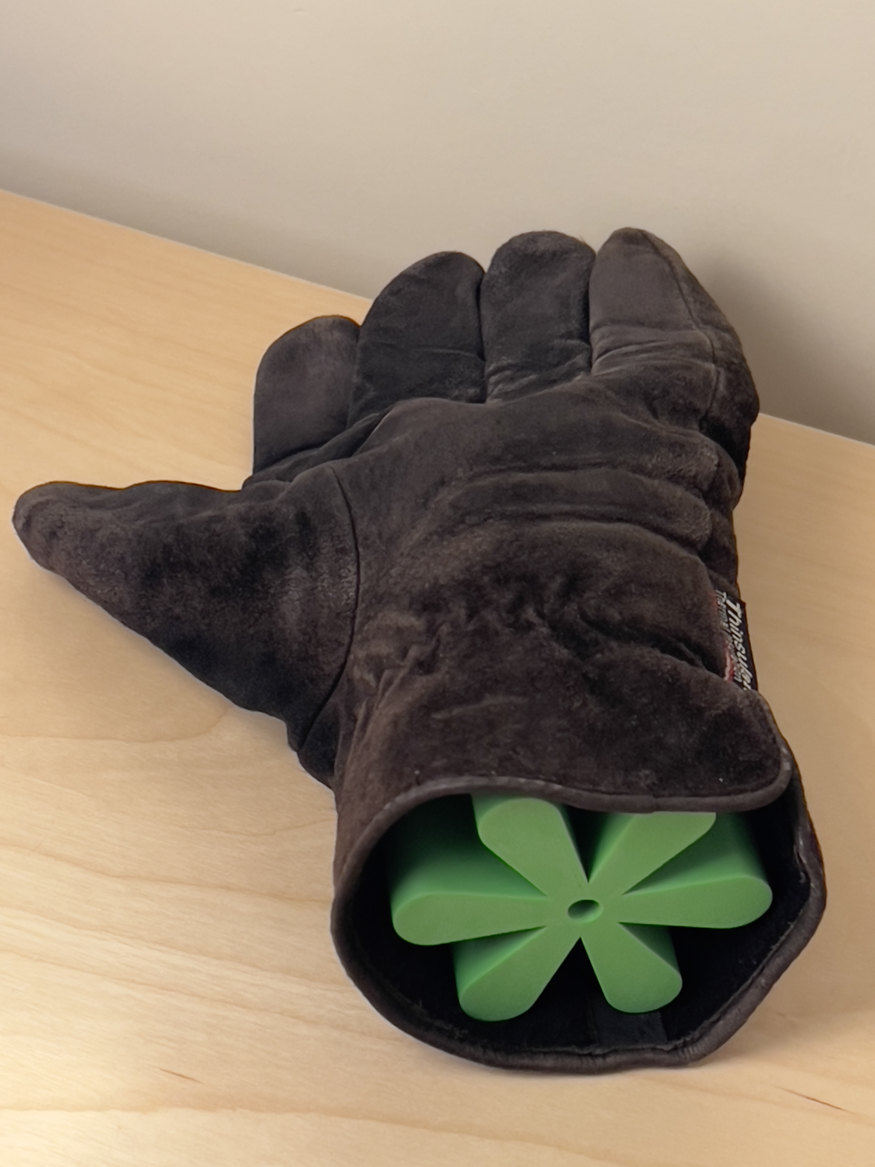 Drying Spacer for Gloves
