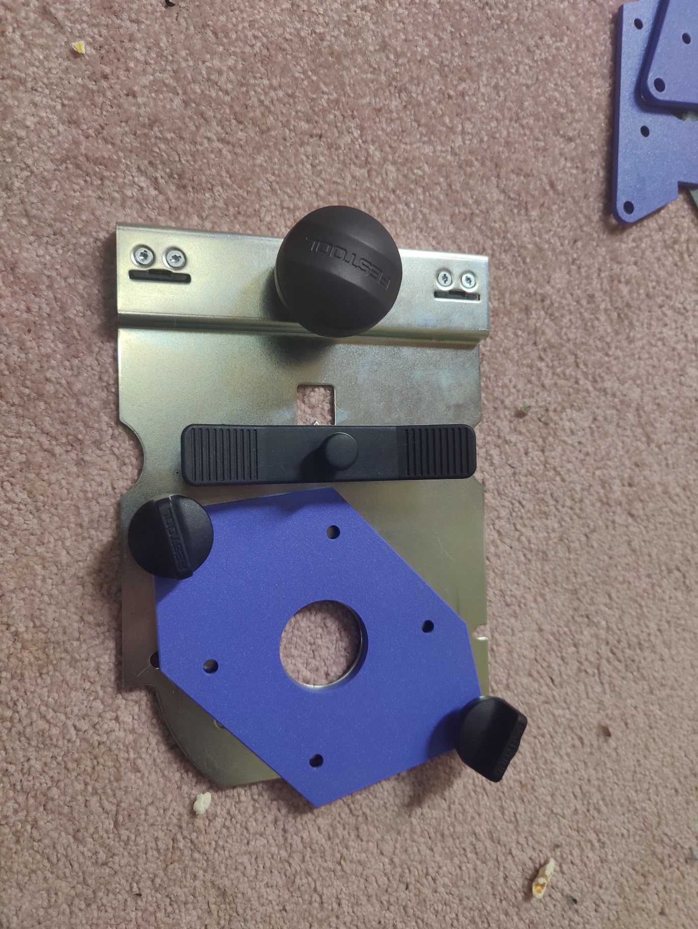 Dewalt Router DCW600 adapter plate for Festool LR32 by Jared Gudnason ...