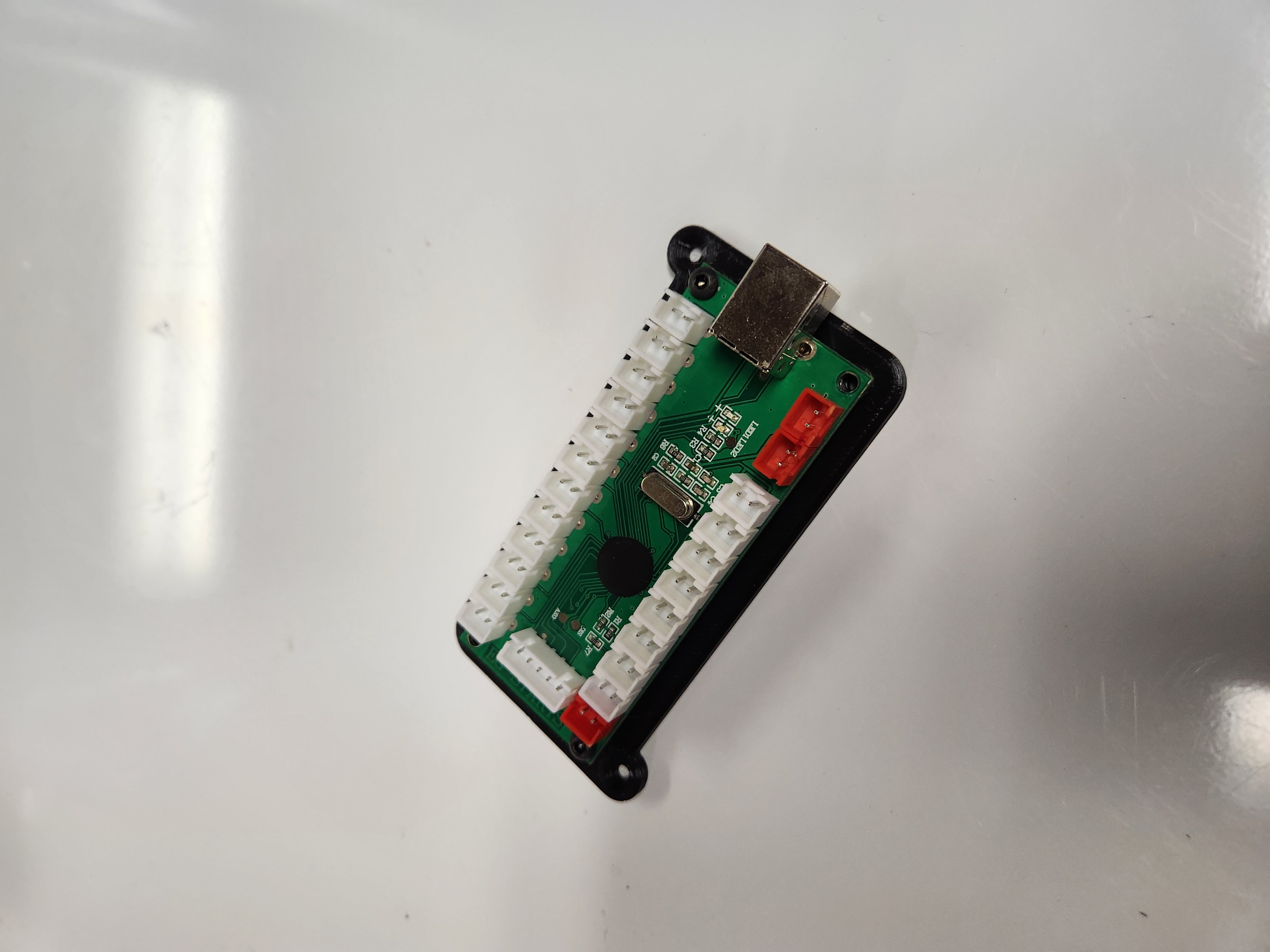 Miniatura 2 do modelo 3D Arcade Controller PCB Mount