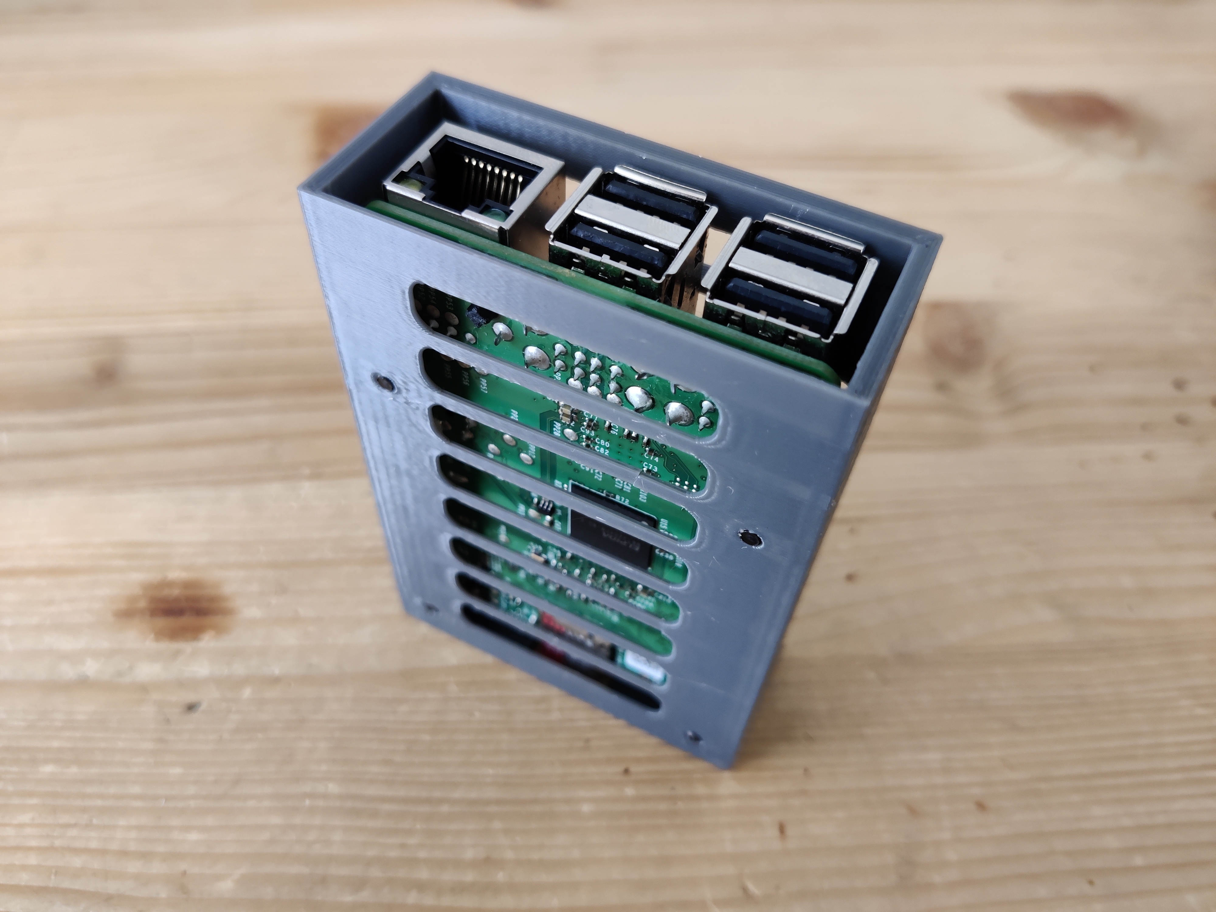 Miniatura 3 do modelo 3D Case Raspberry Pi 2B