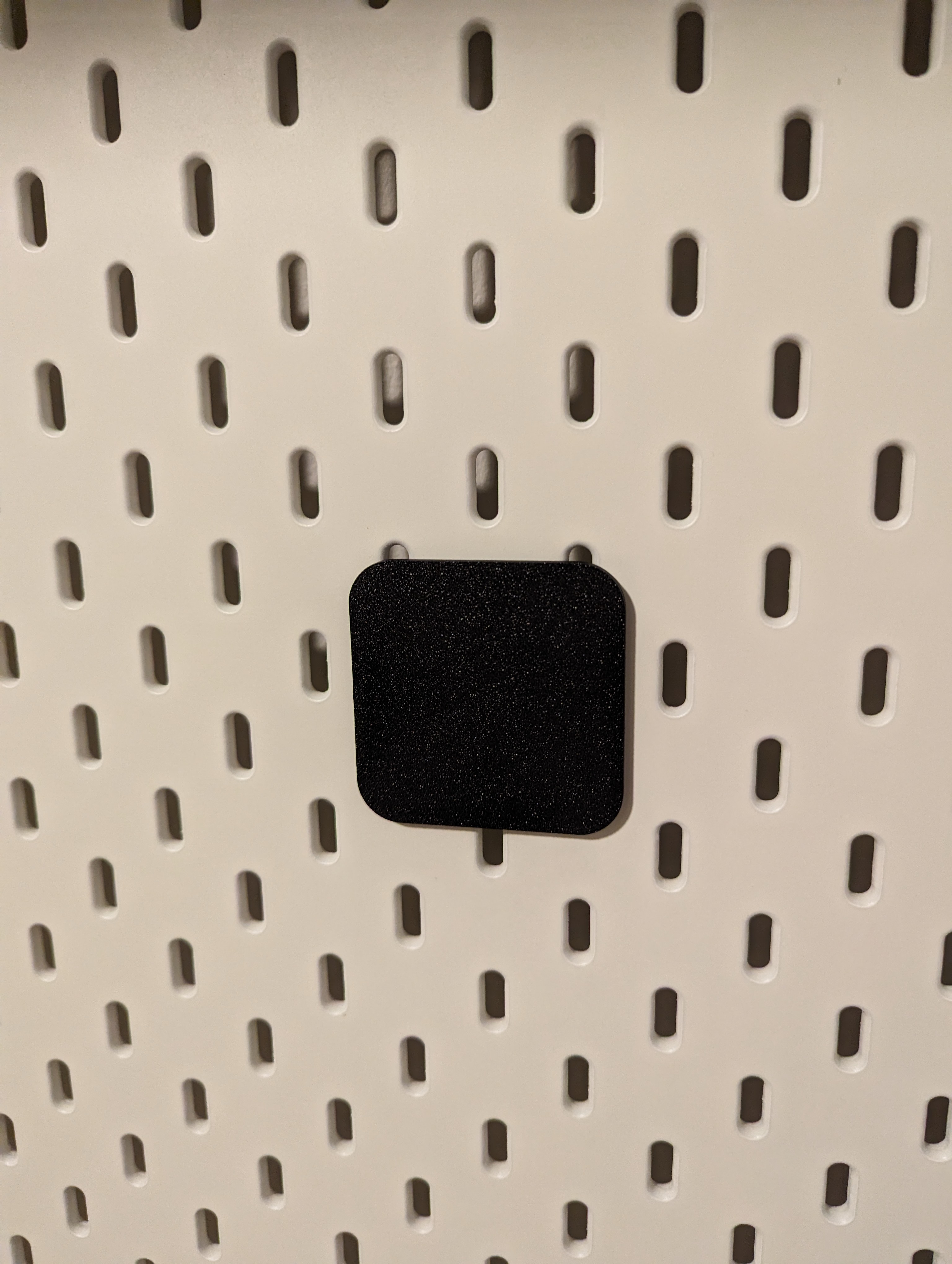 IKEA Skadis Pegboard Universal Mount by Bencham95 Download free STL