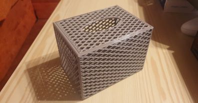 Box 136x100x100 mm s víkem