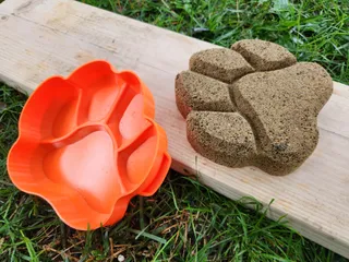 Paw Print mold Stepping Stone Mold