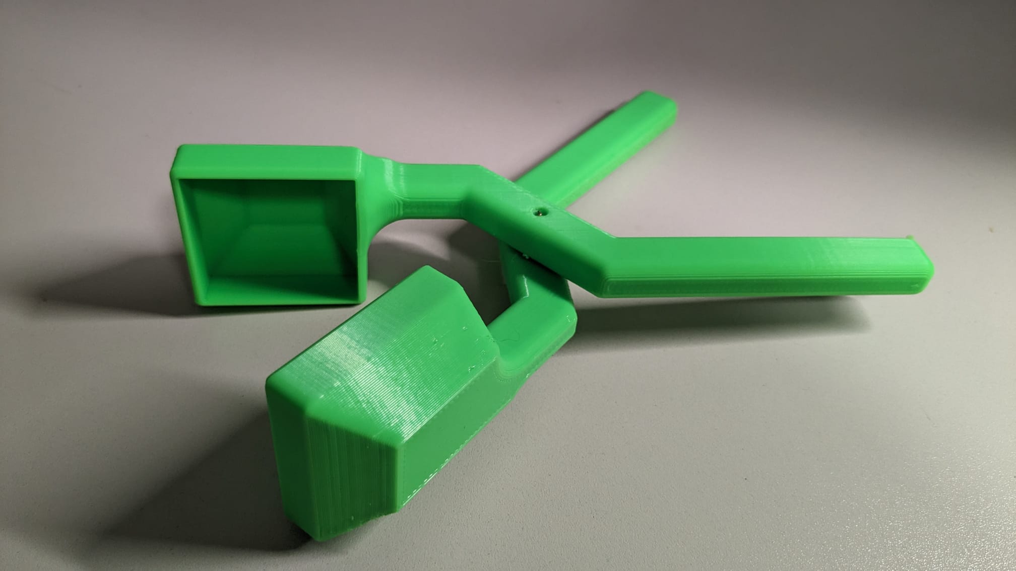 Sand /- Snowball Tongs (New, cube and multi sided cube)