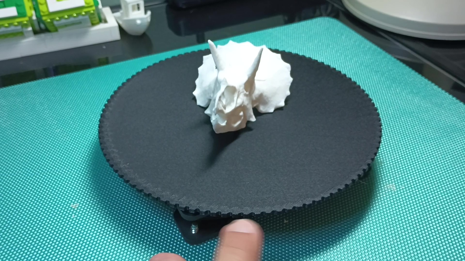 PC Fan Photography Turntable By RMeuth Download Free STL Model pc-fan-photography-turntable-by-rmeuth-download-free-stl-model
