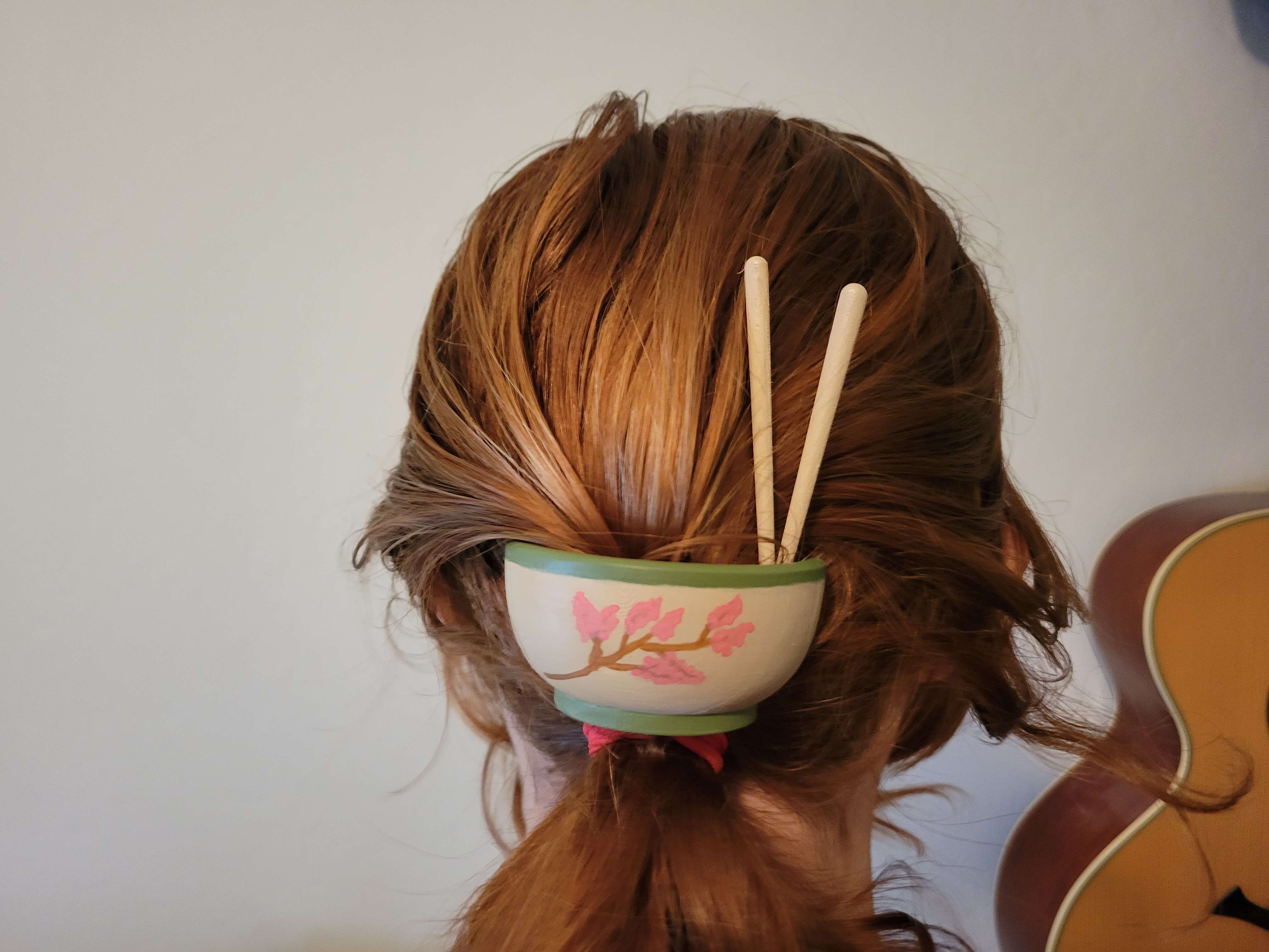 Bowl with chopsticks Hair piece
