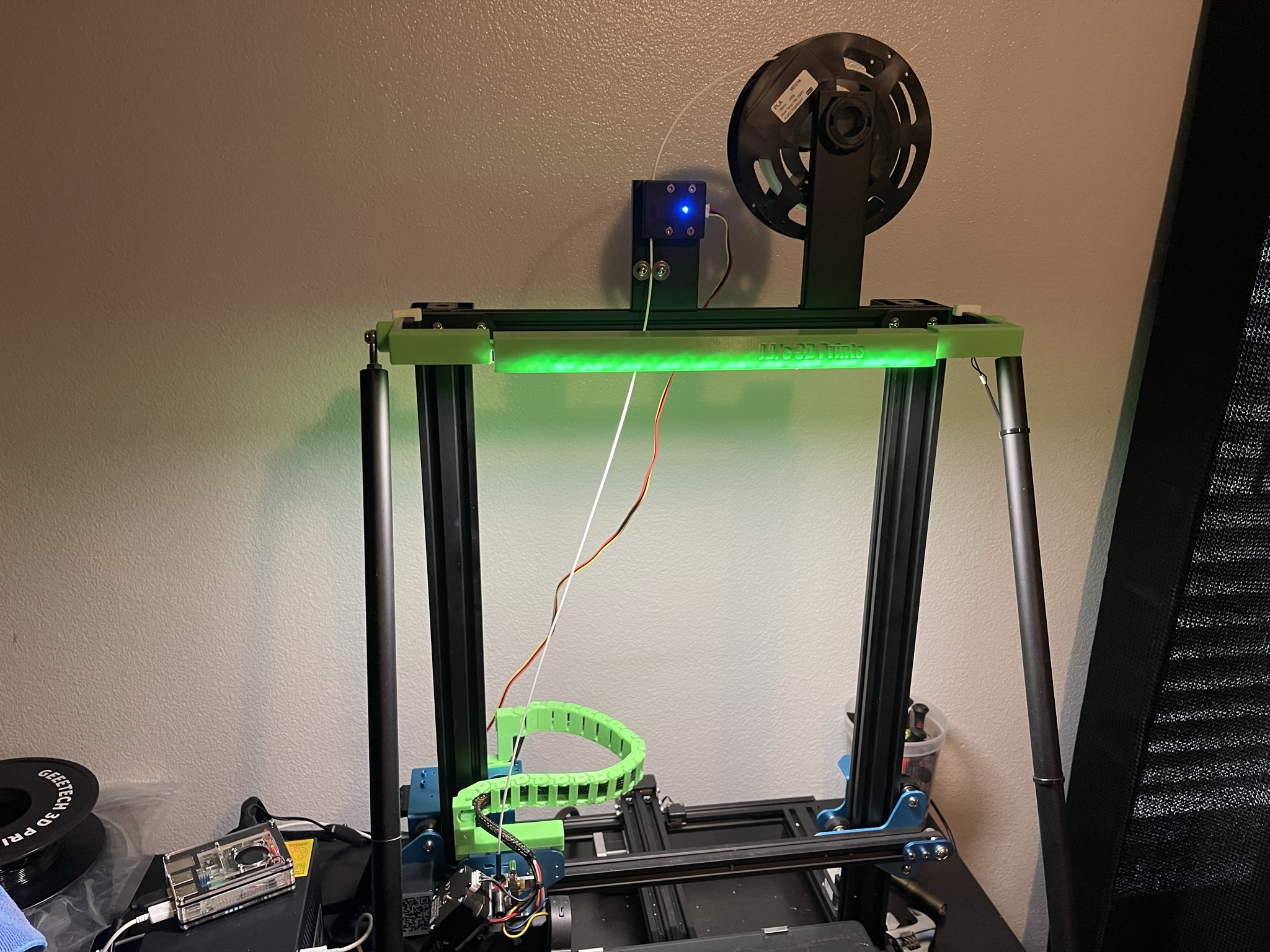 3 Peice Modular LED Mount for CR-10 V3 by GrumpiMechanik | Download ...