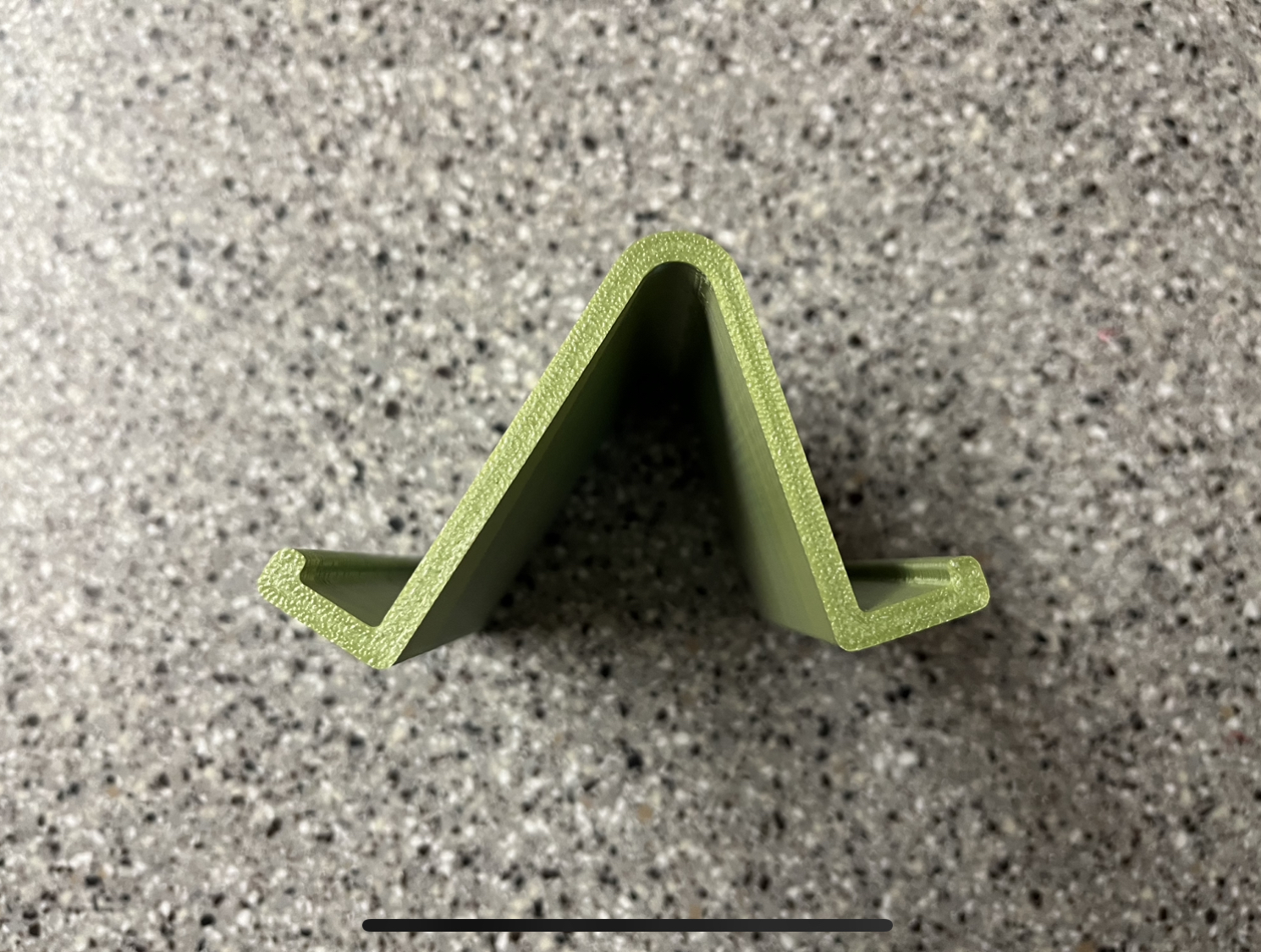 Miniatura 2 do modelo 3D Dual Angle iPhone/iPad Stand