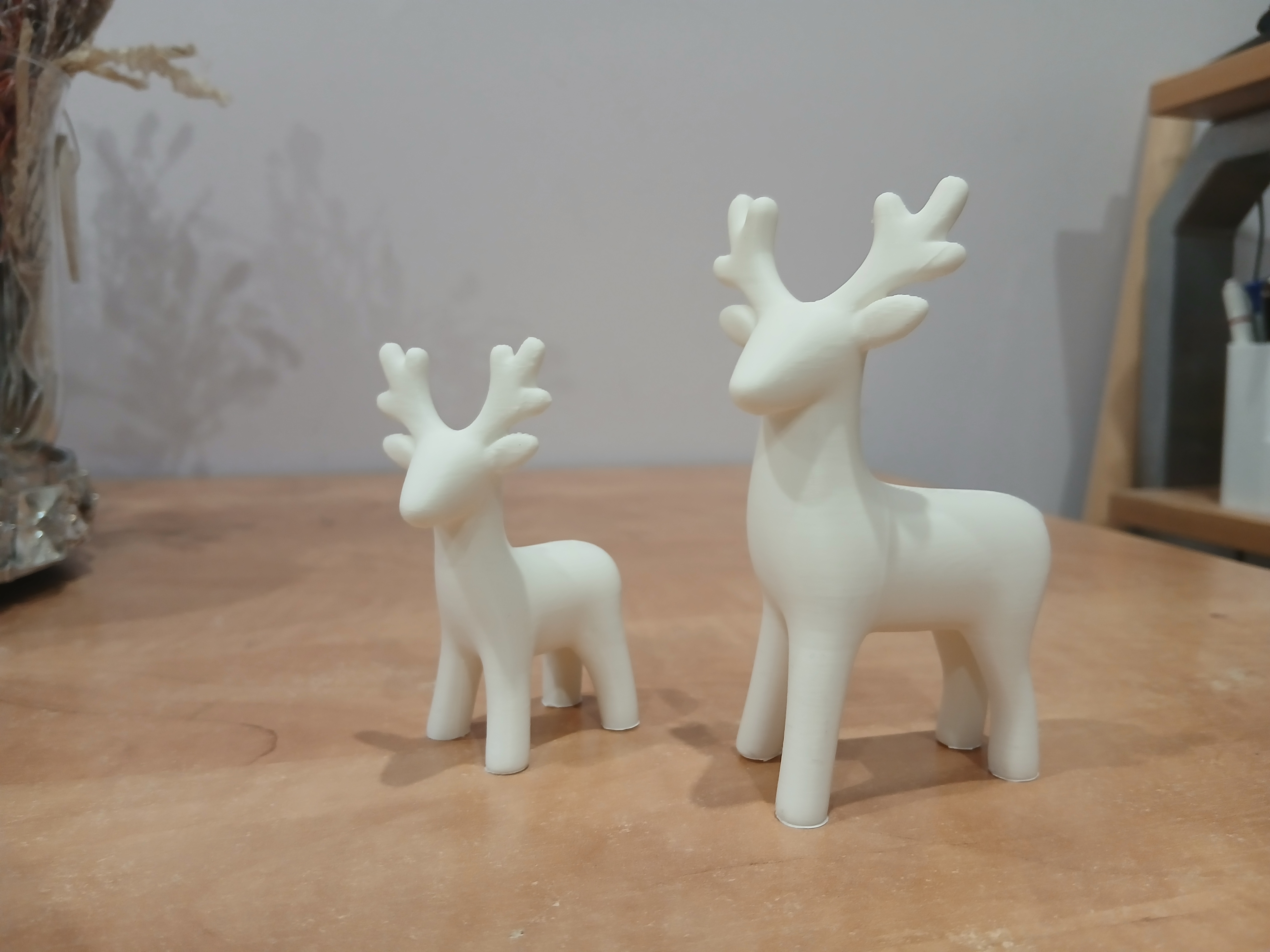 Minimalist Reindeer – Modern 3D Printed Holiday Decor
