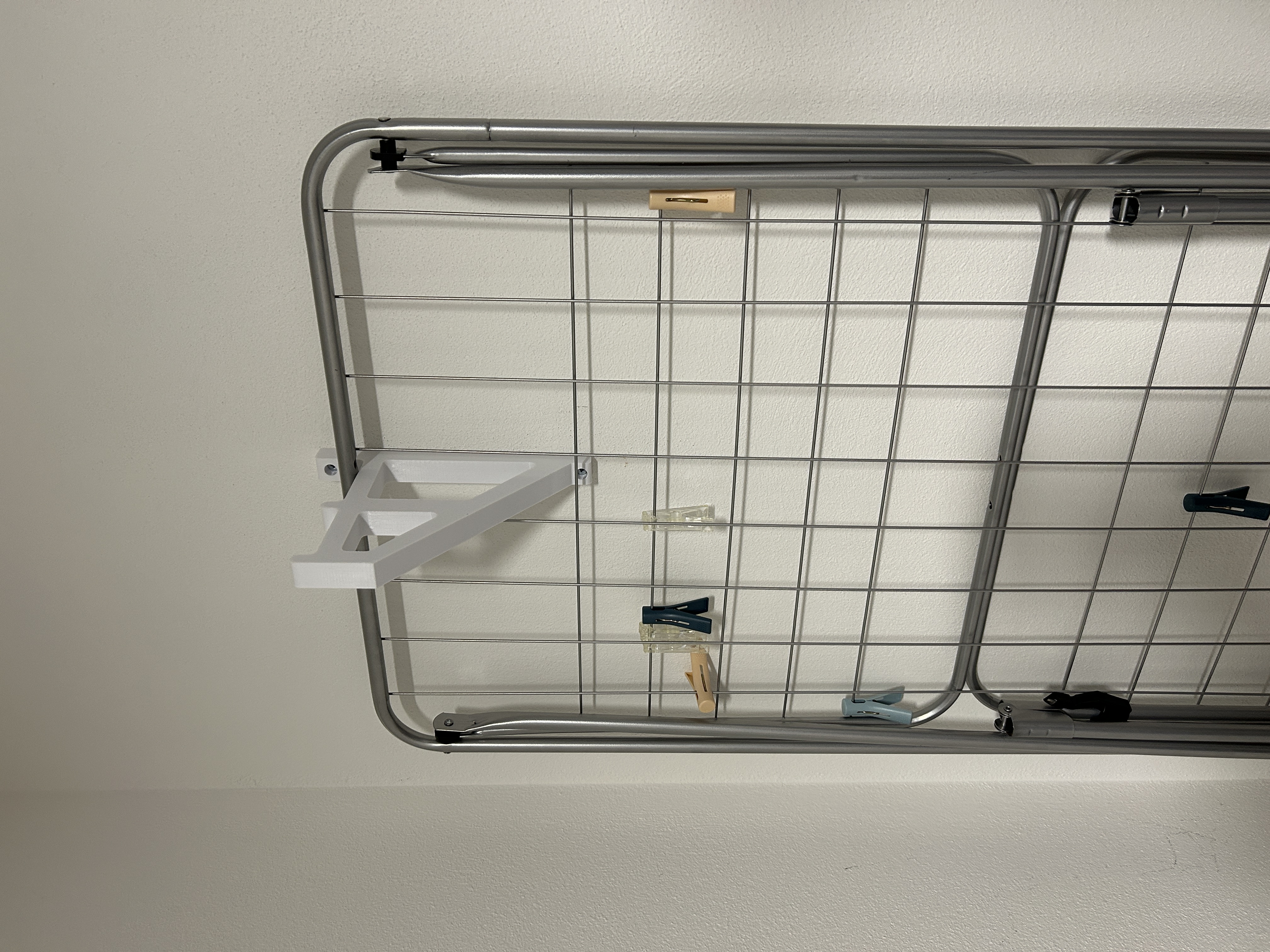Miniatura 3 do modelo 3D Wall hook for clothes rack dryer