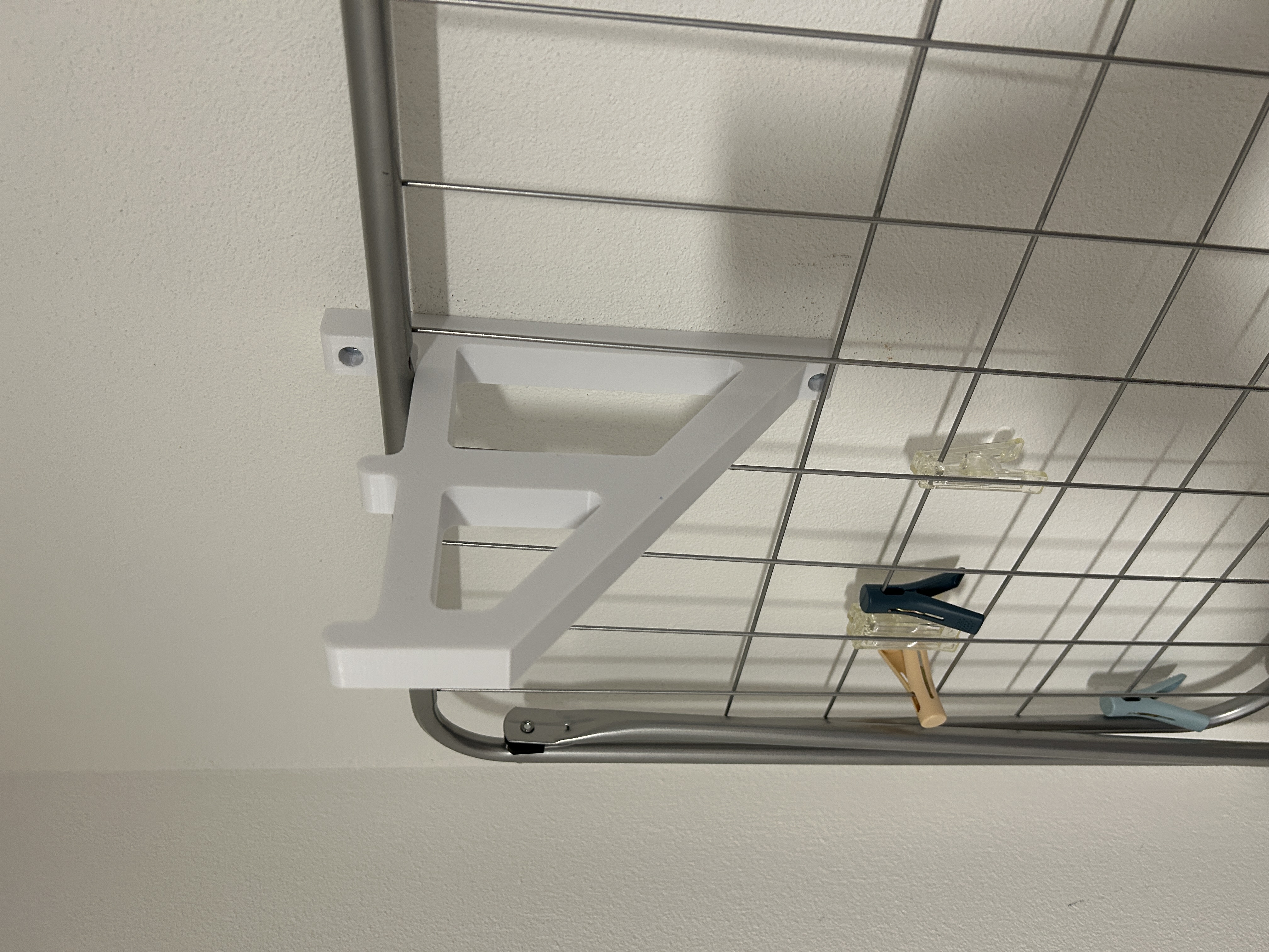 Miniatura 2 do modelo 3D Wall hook for clothes rack dryer