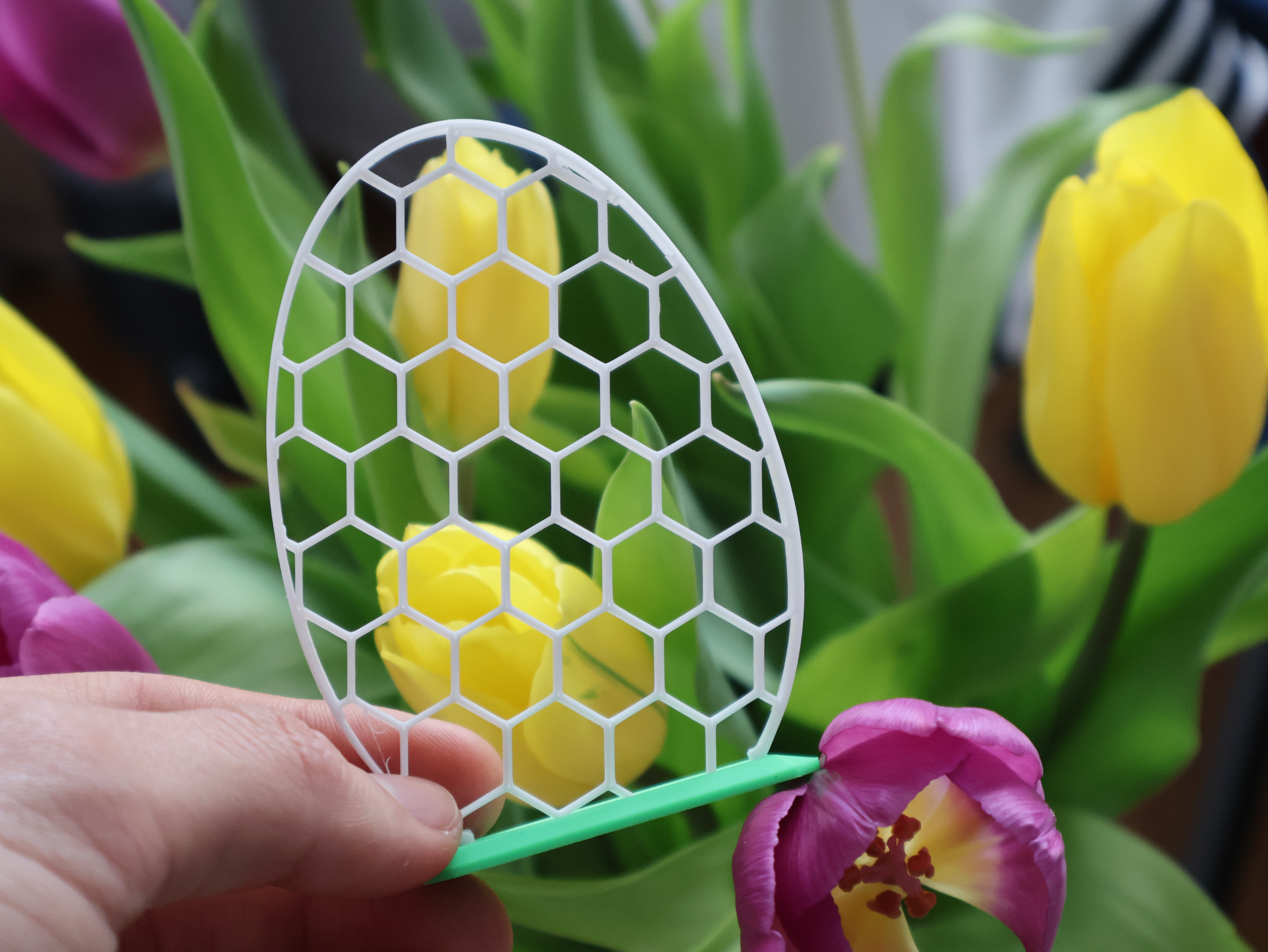 Honeycomb Easter Egg Decor