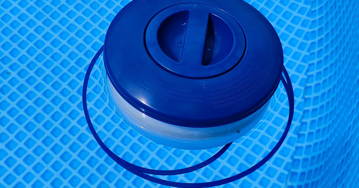 Pool Floater Bumper by Old Curmudgeon Download free STL model