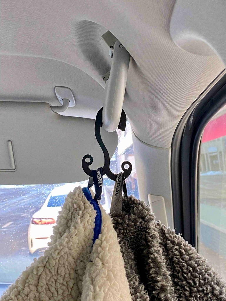 the first  - VW T5/T6 California - DualKleiderHaken Handgriff Fahrer/Beifahrer