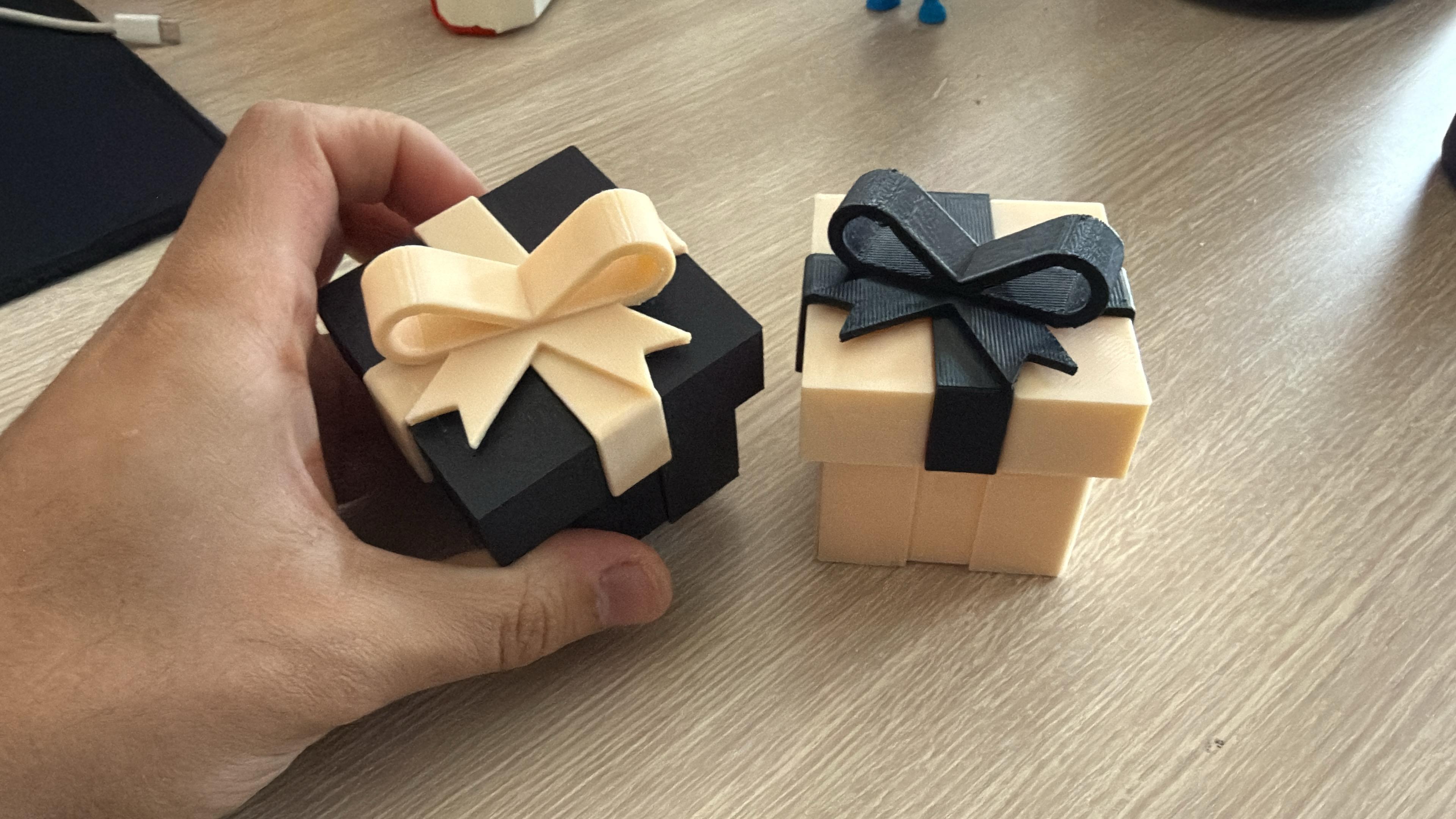 Christmas Gift Box Decoration
