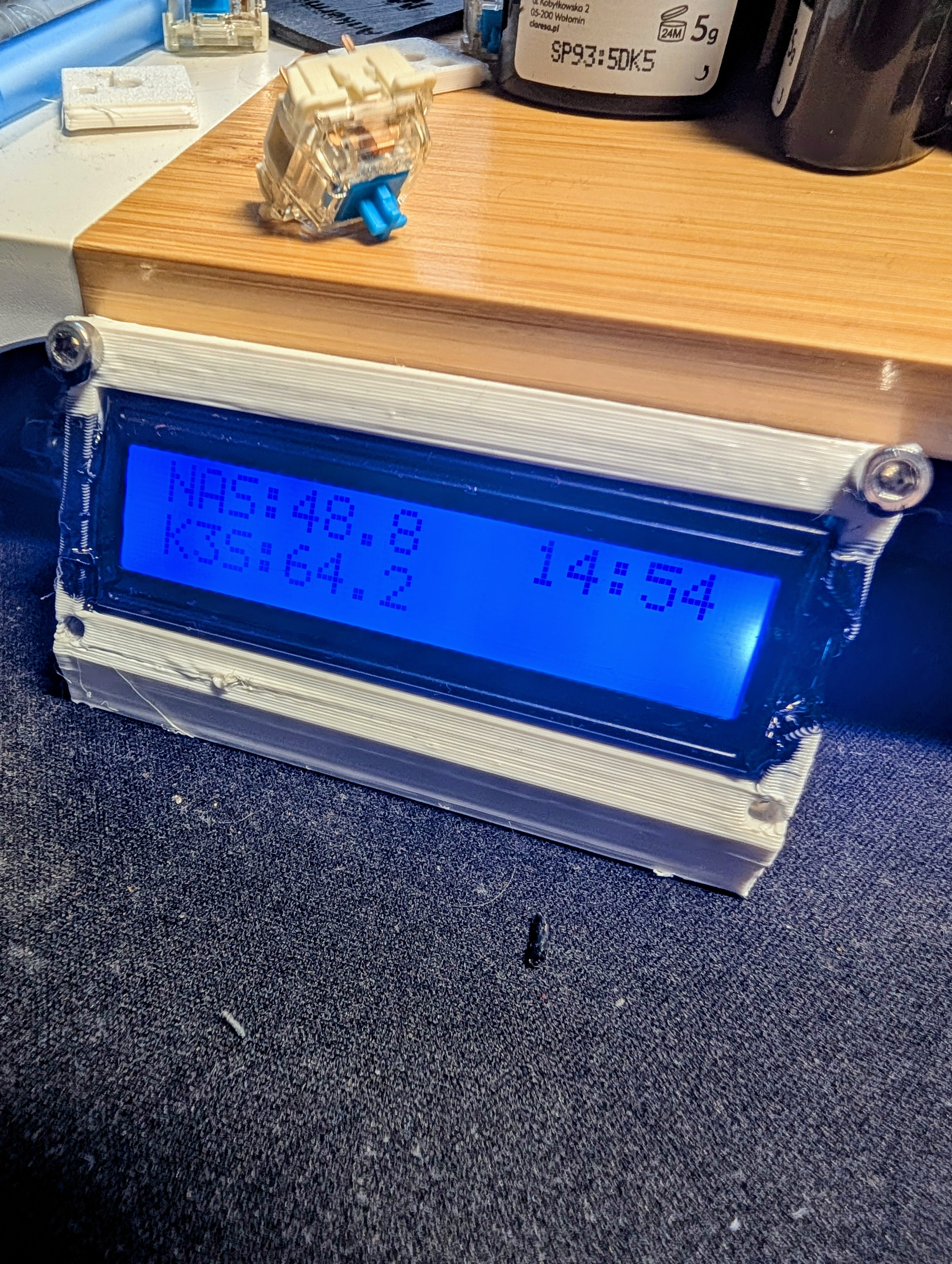 Data Monitoring Mount for Arduino and I2C Display