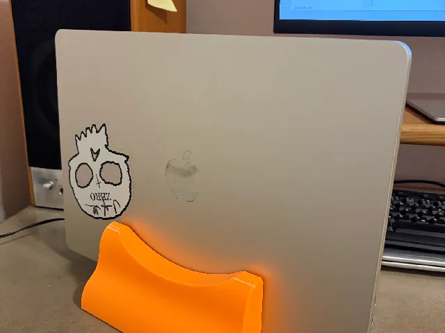 Macbook Air 15'' M2 2023 vertical stand