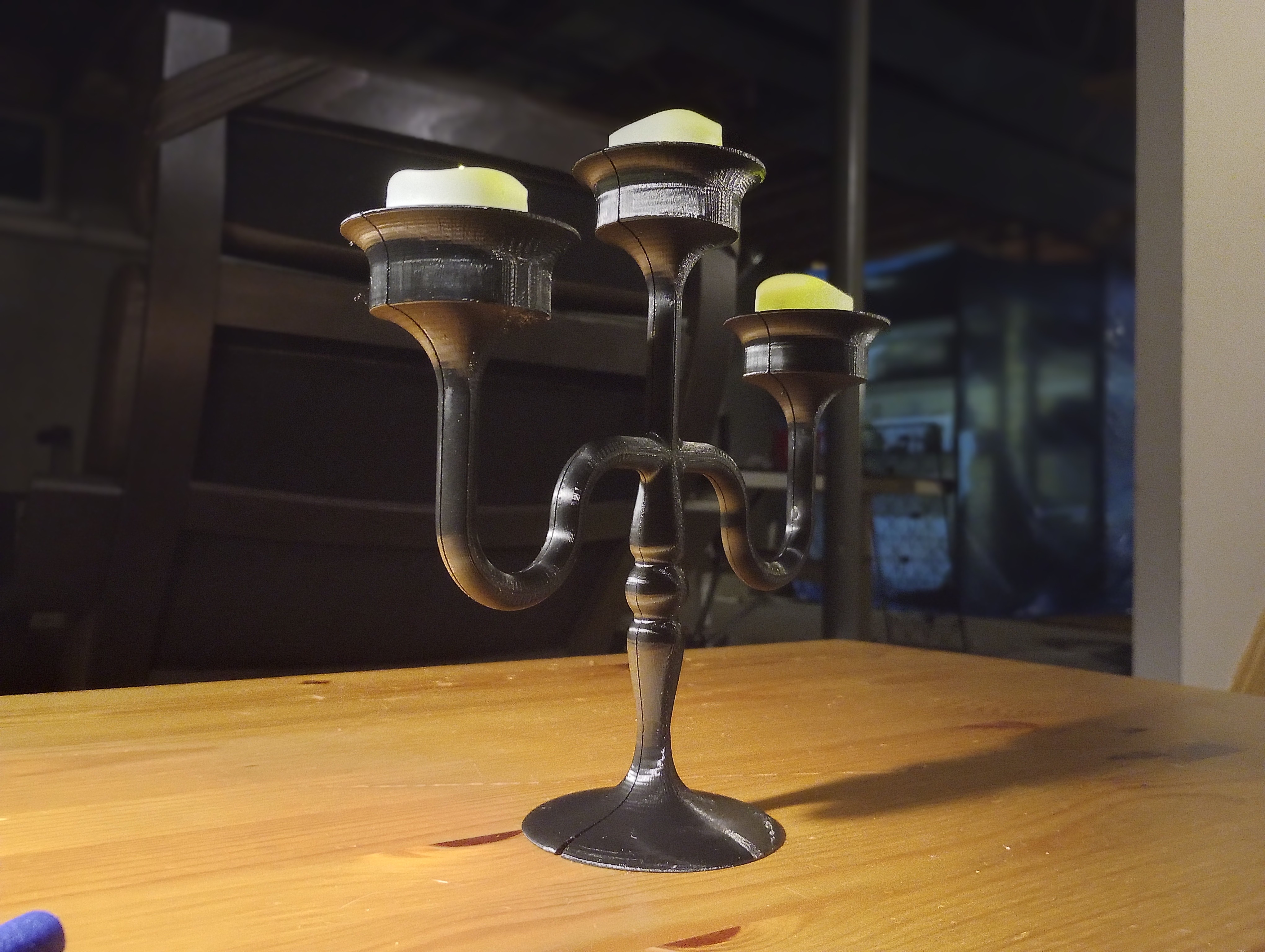 Miniatura 3 do modelo 3D Tealight Candelabra