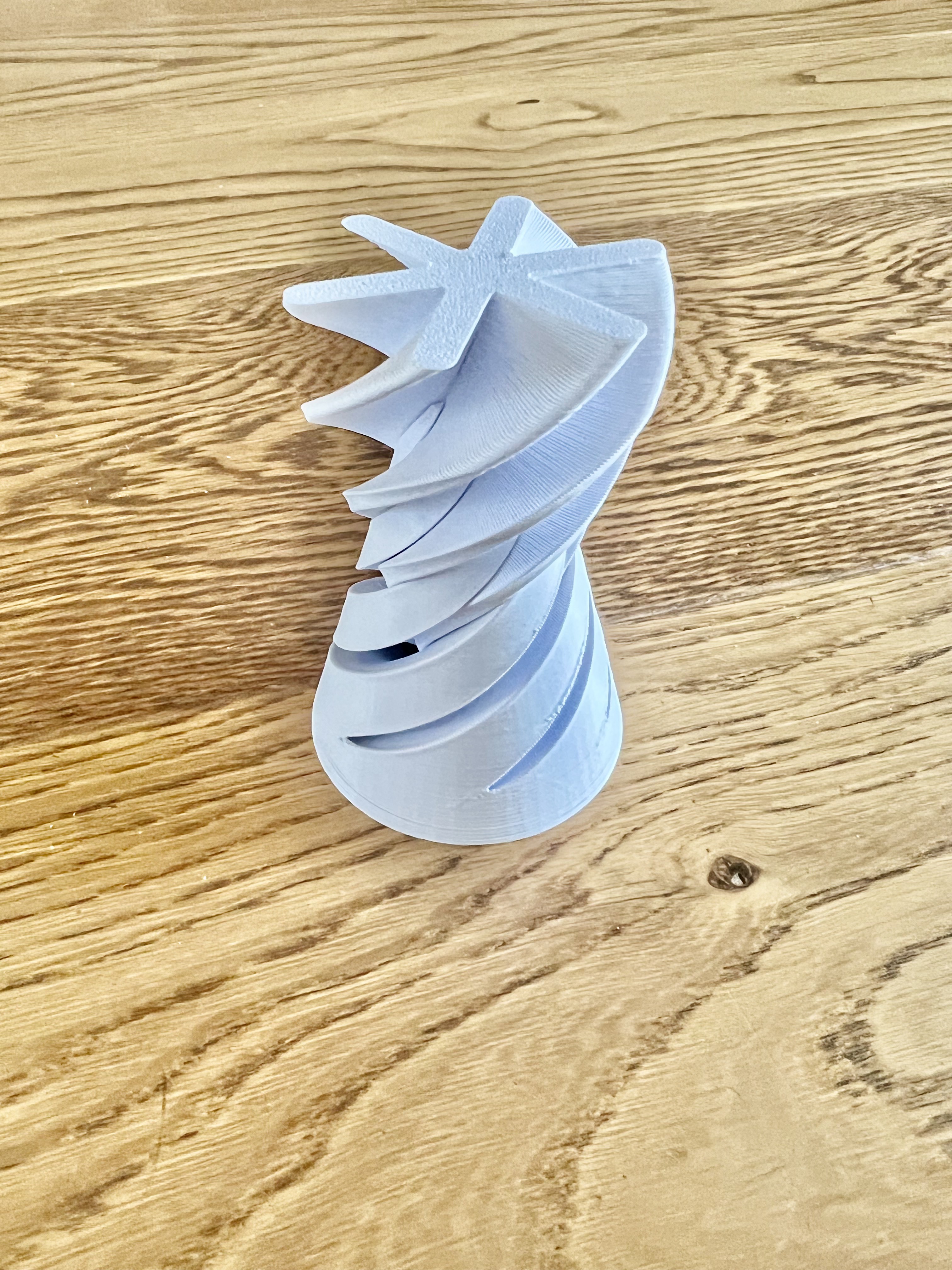 Medium sized Passthough cone fidget - No Supports
