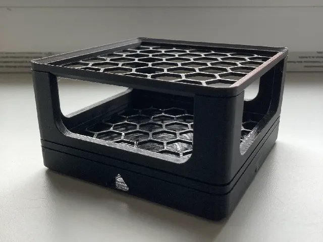 Modular sponge holder
