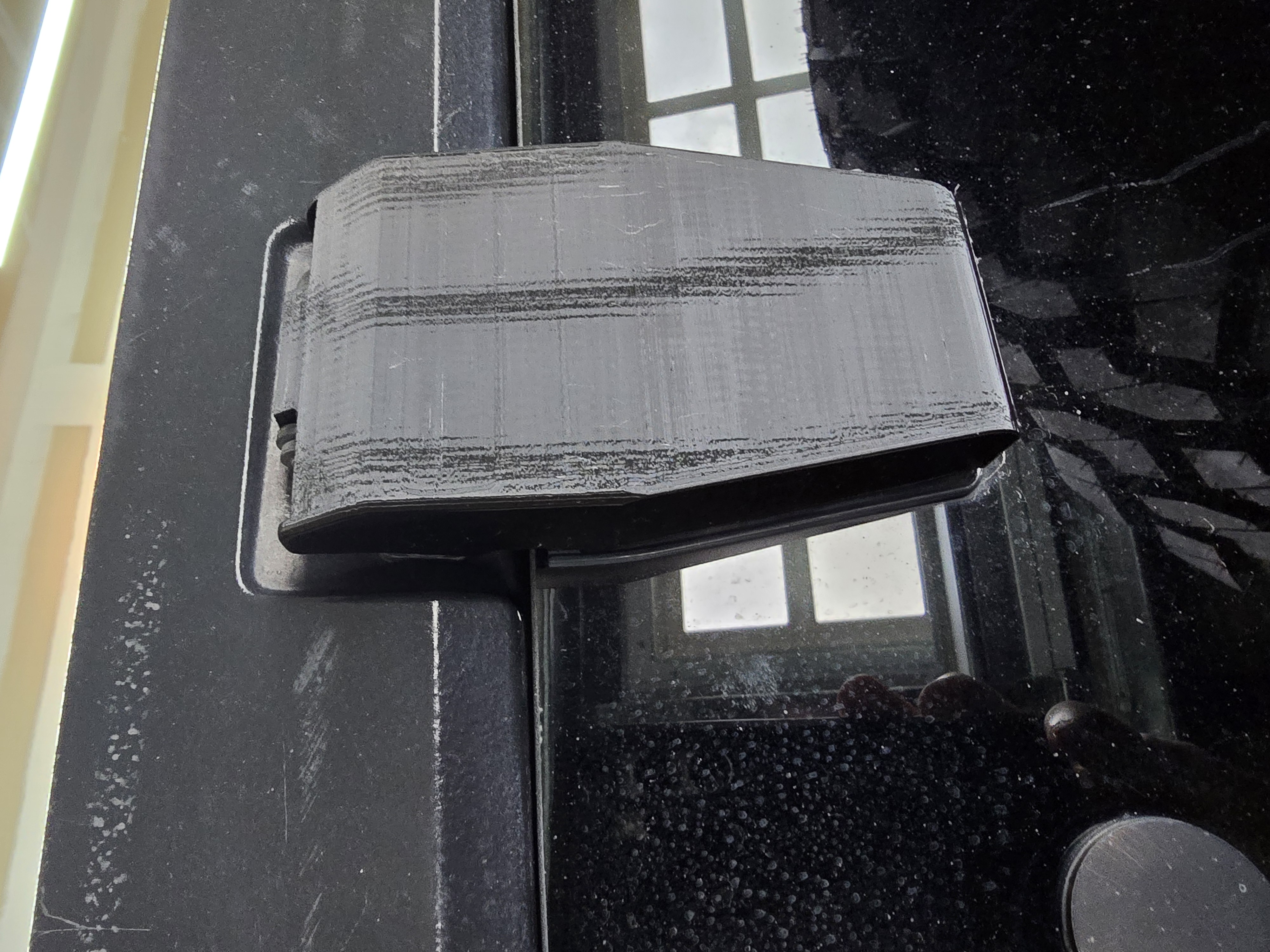 Jeep Wrangler JK/JKU (2007–2018) Liftgate Hinge Cover — Functional Replacement — thumbnail 3