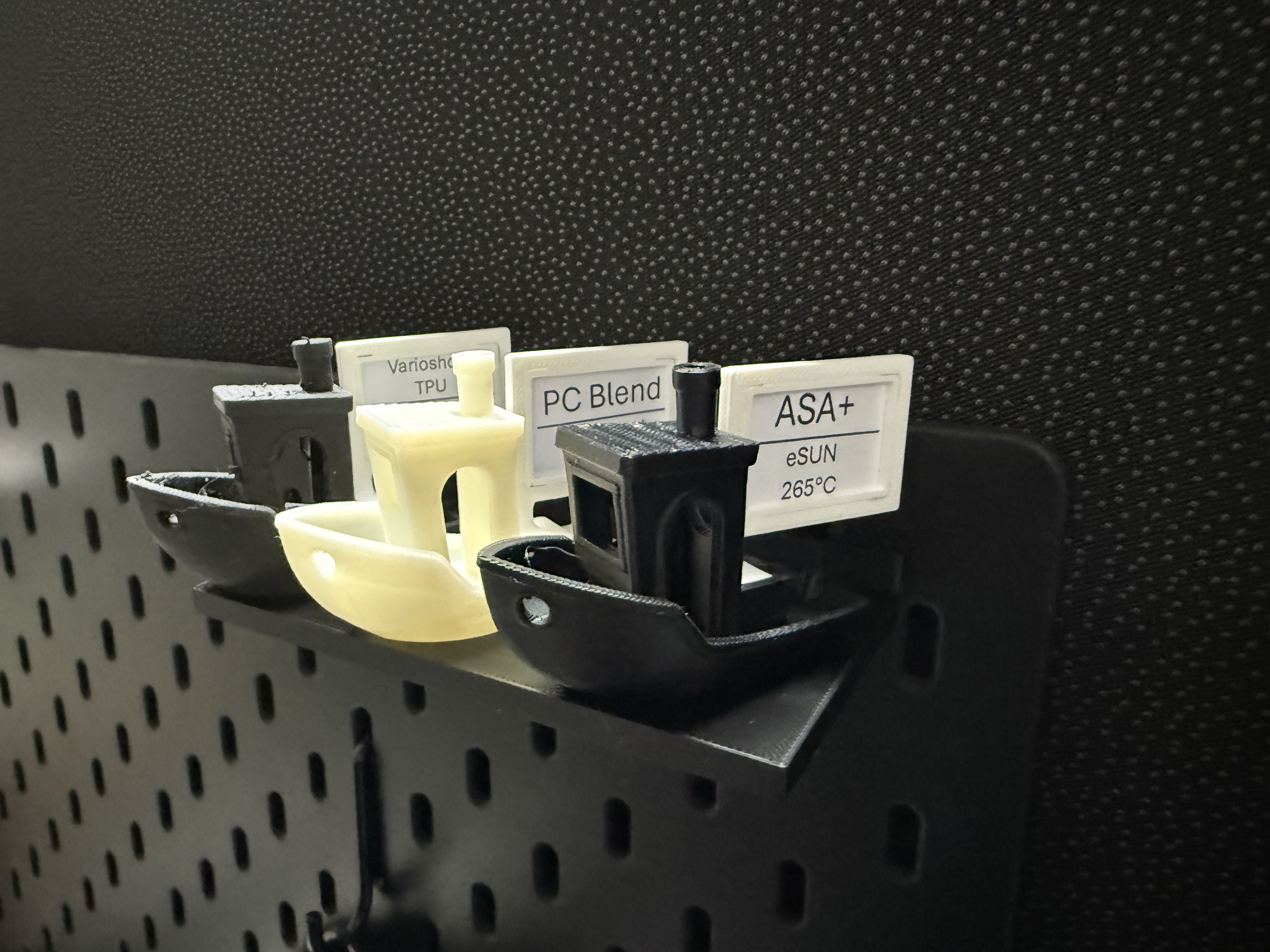 Miniatura 2 do modelo 3D Benchy Flag / Label