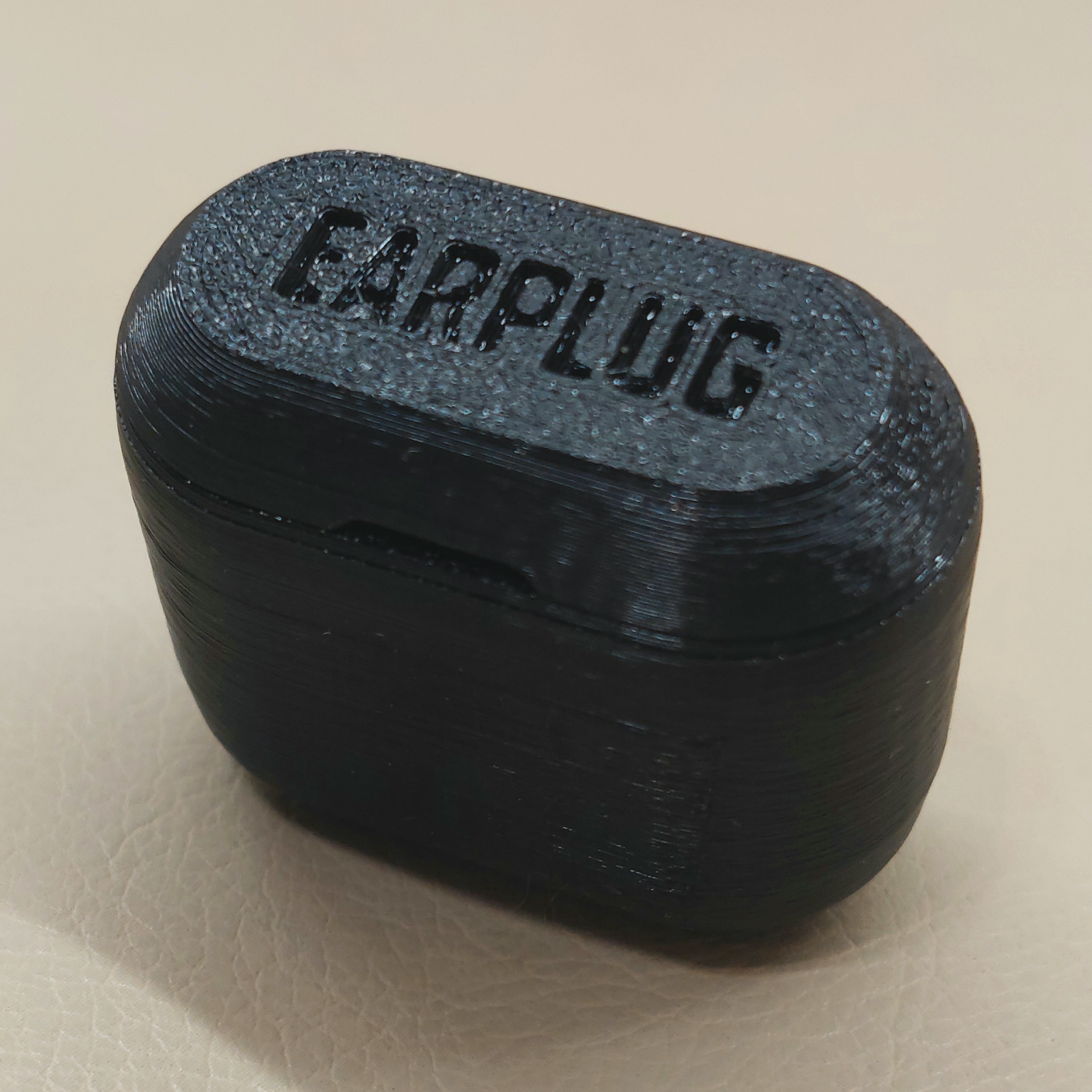 Miniatura 2 do modelo 3D Earplug case with automatic ejection