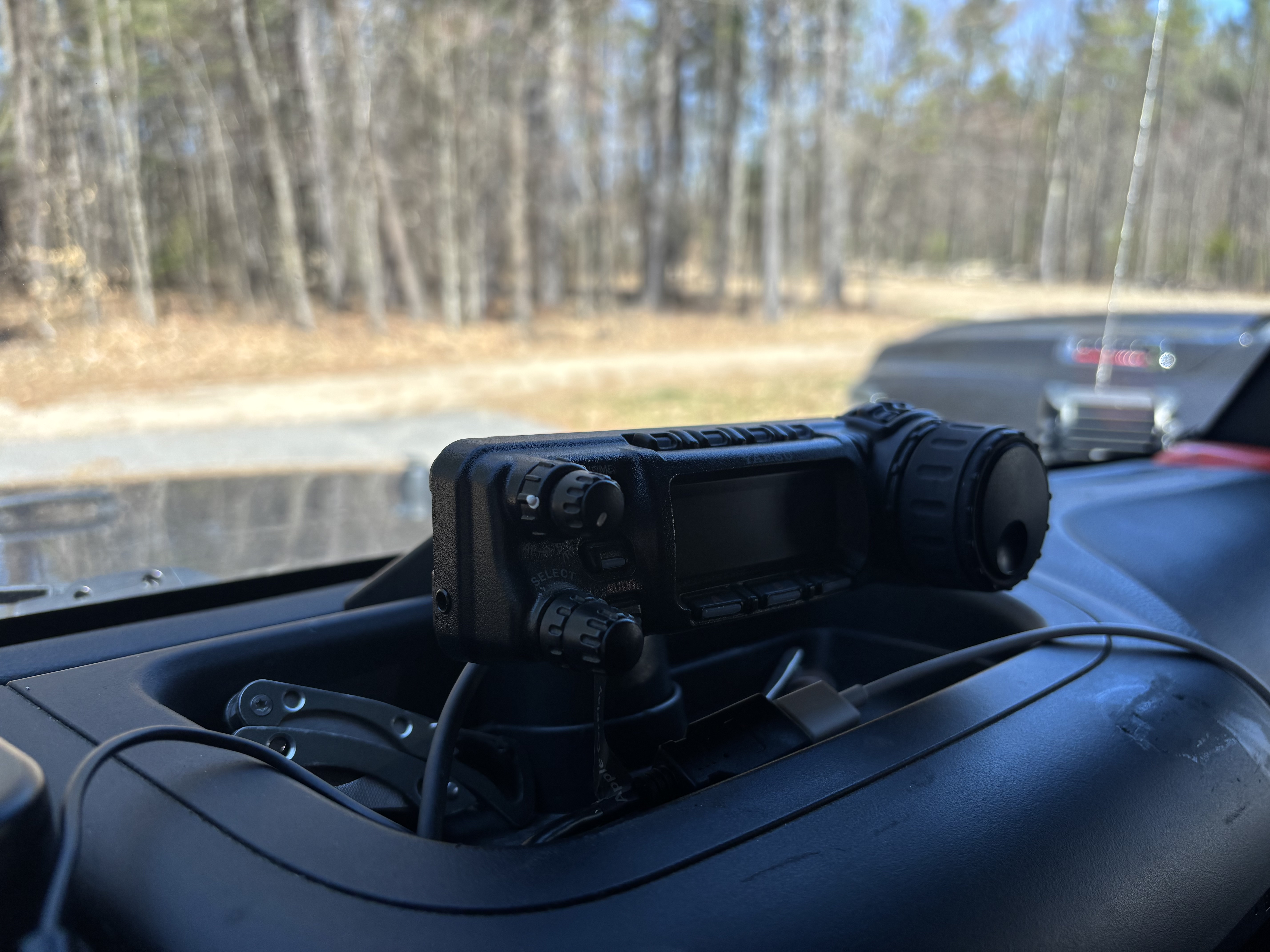 FT857 mount for Jeep phone mount base