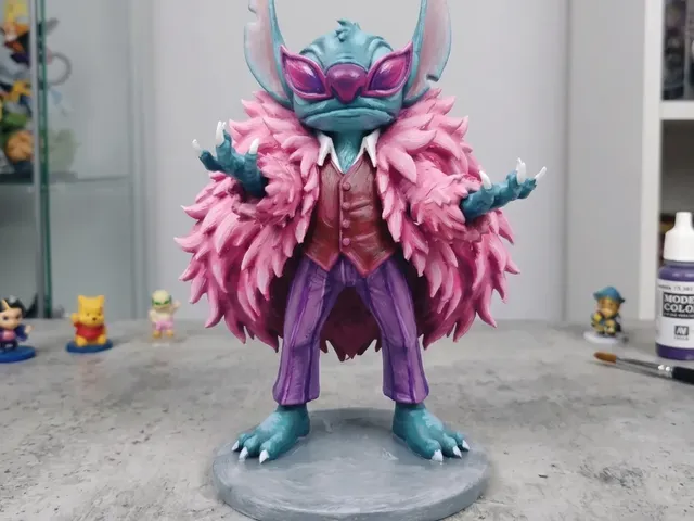 Doflamingo Stitch Figure