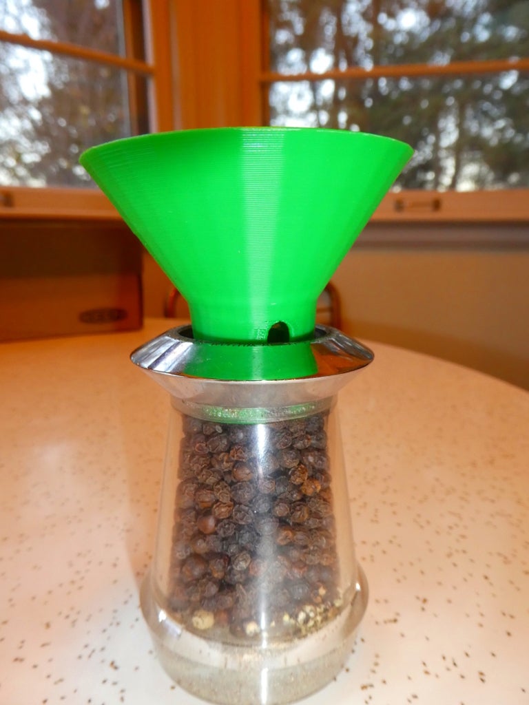 Pepper Mill Funnel by jepler Download free STL model