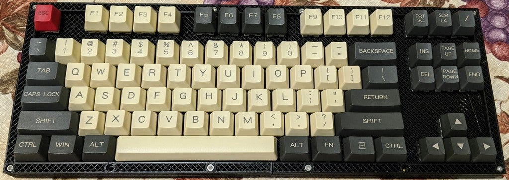 Tenkeyless Keyboard - Plate Mount - Hand Wired
