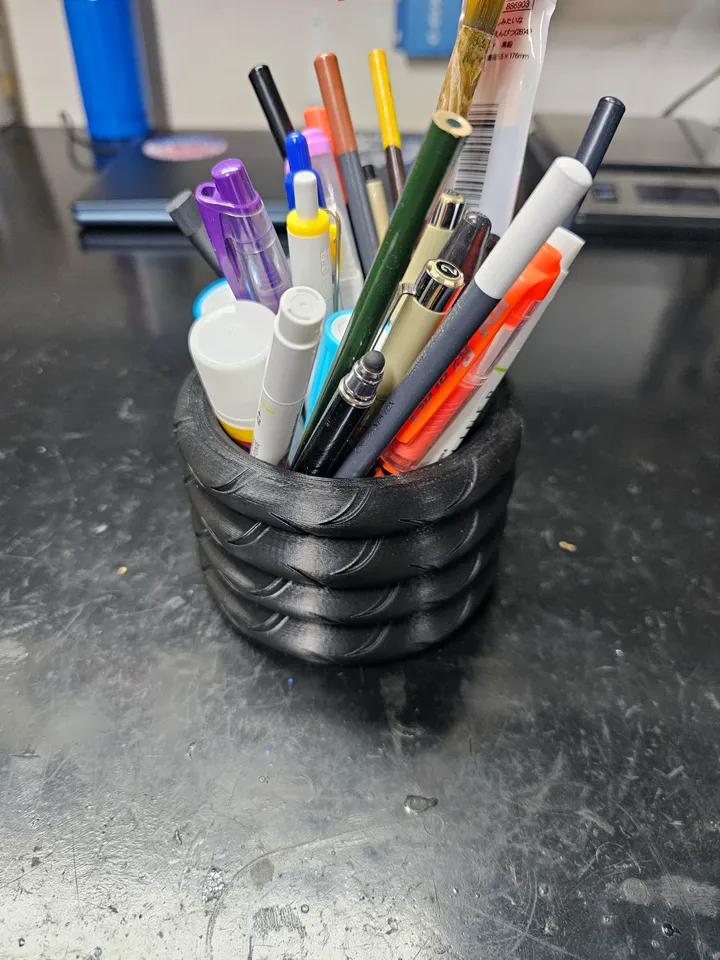 Motorcycle Tire Pencil Holder by Kirk Makes Things, Download free STL model