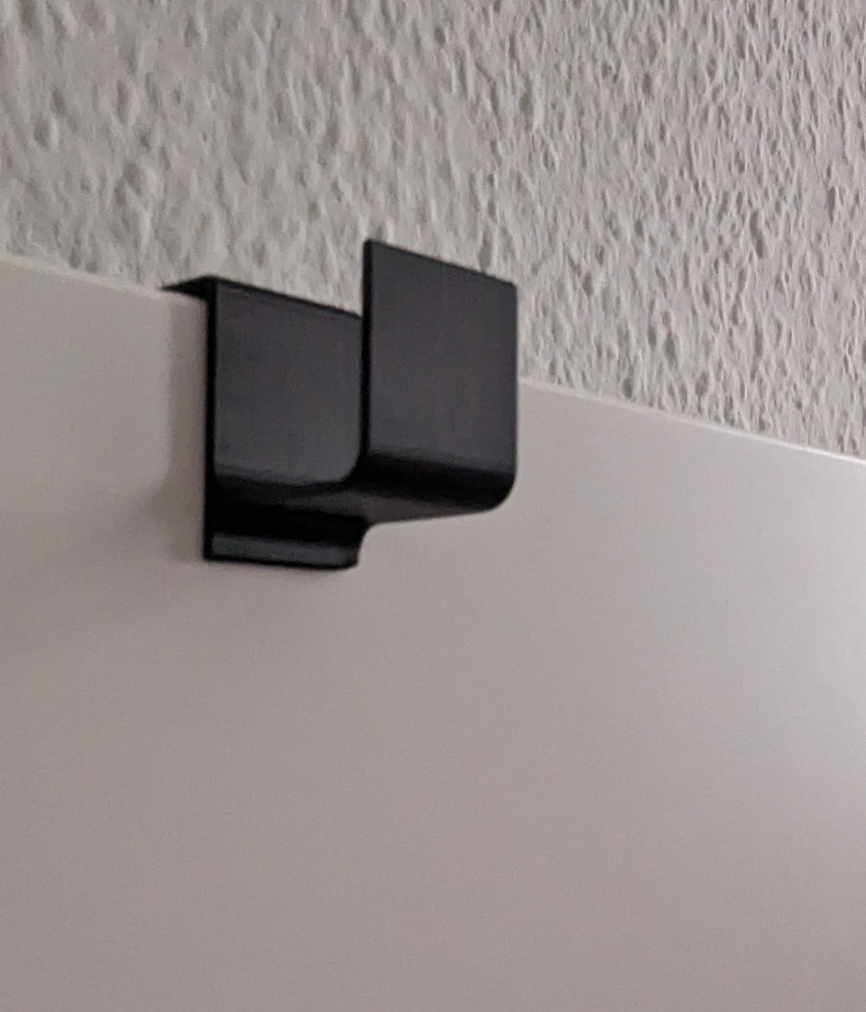 Headphone holder for IKEA MALM bed