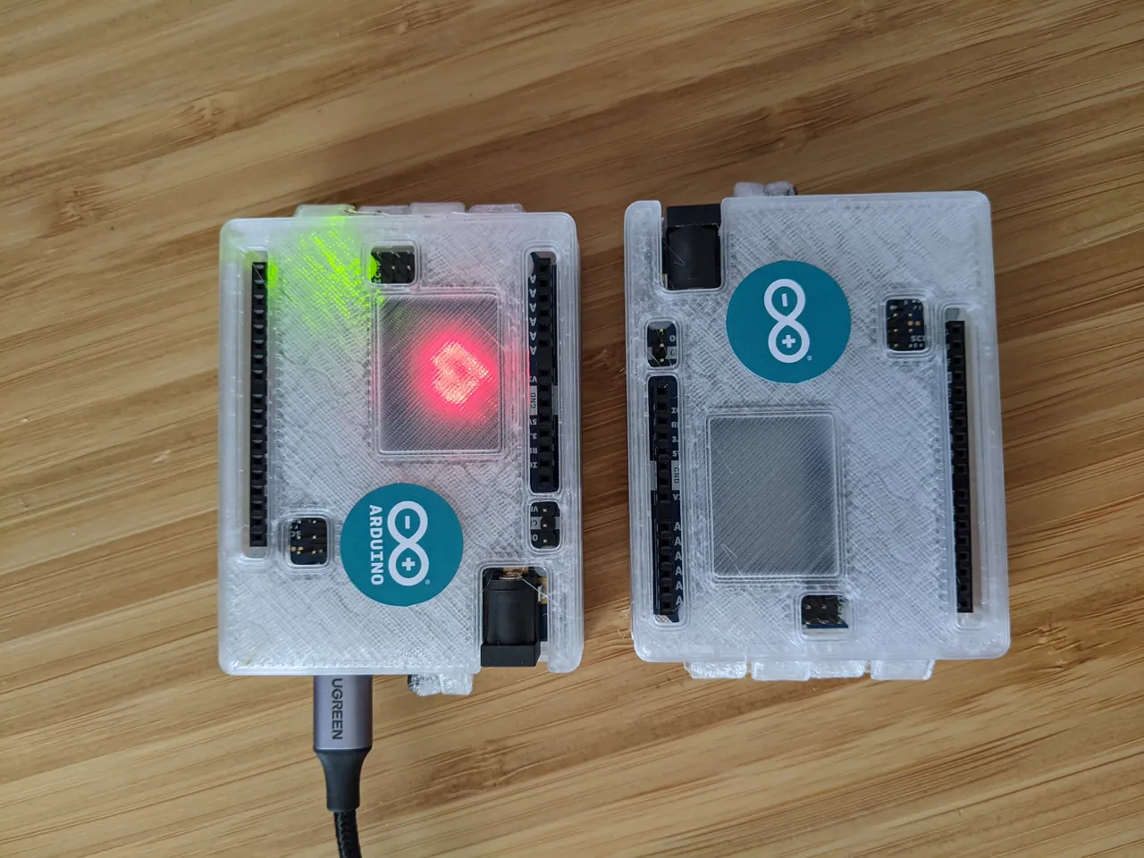 Arduino Uno R4 WiFi Case by pfelecan