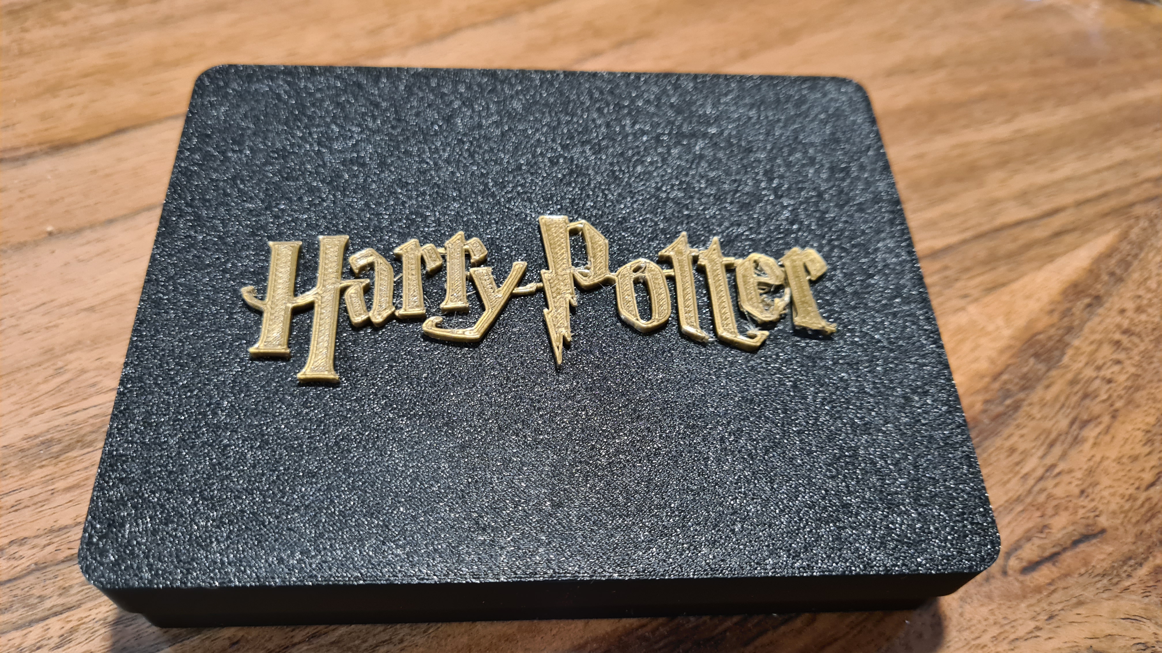 Free STL file Harry Potter Uno Card Box 📦・3D printable model to  download・Cults